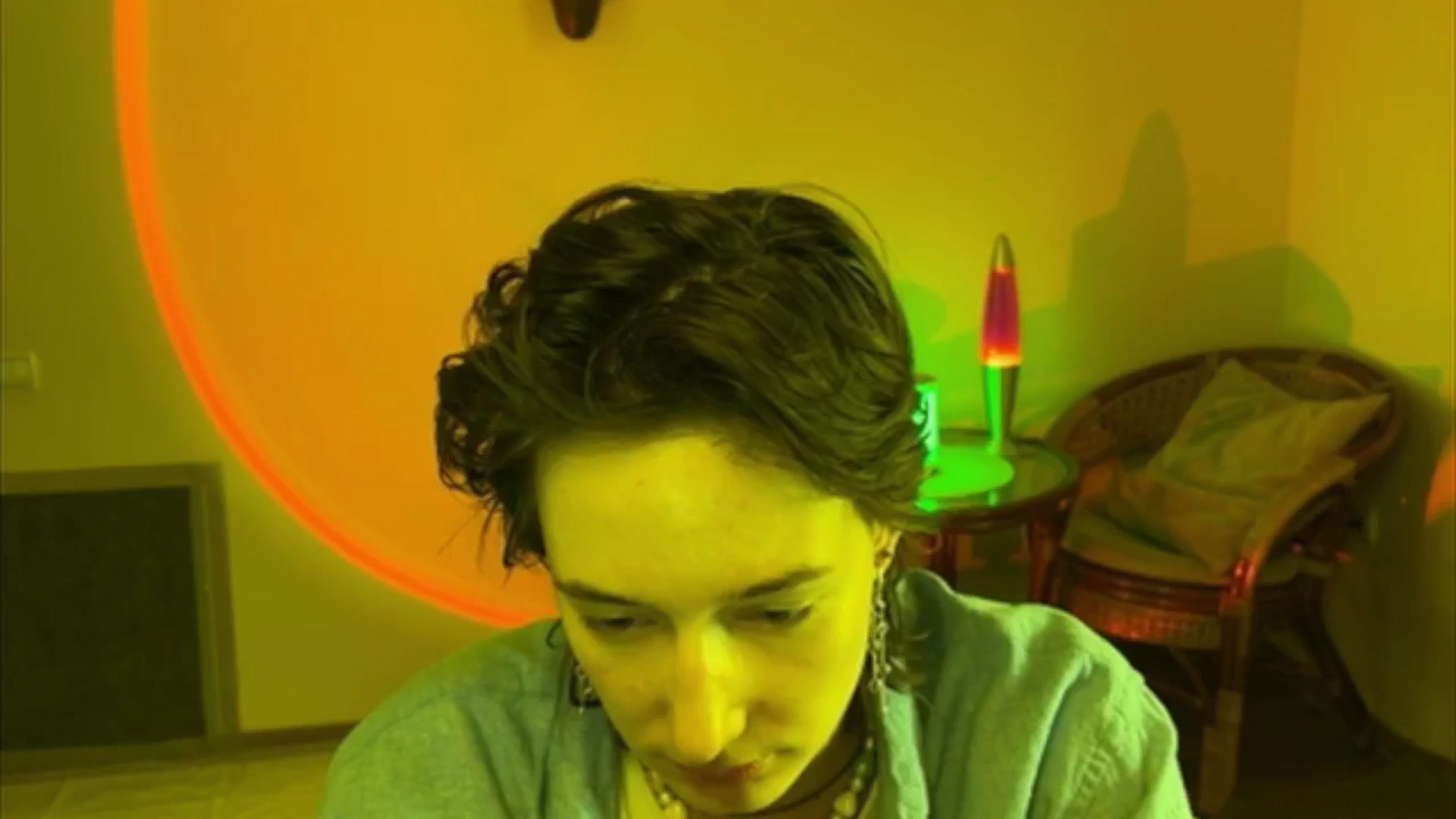 Gallery image thumbnail from LoooneyTunes's myfreecams stream on, 06/16/2025, 13:56 image 19 of 20