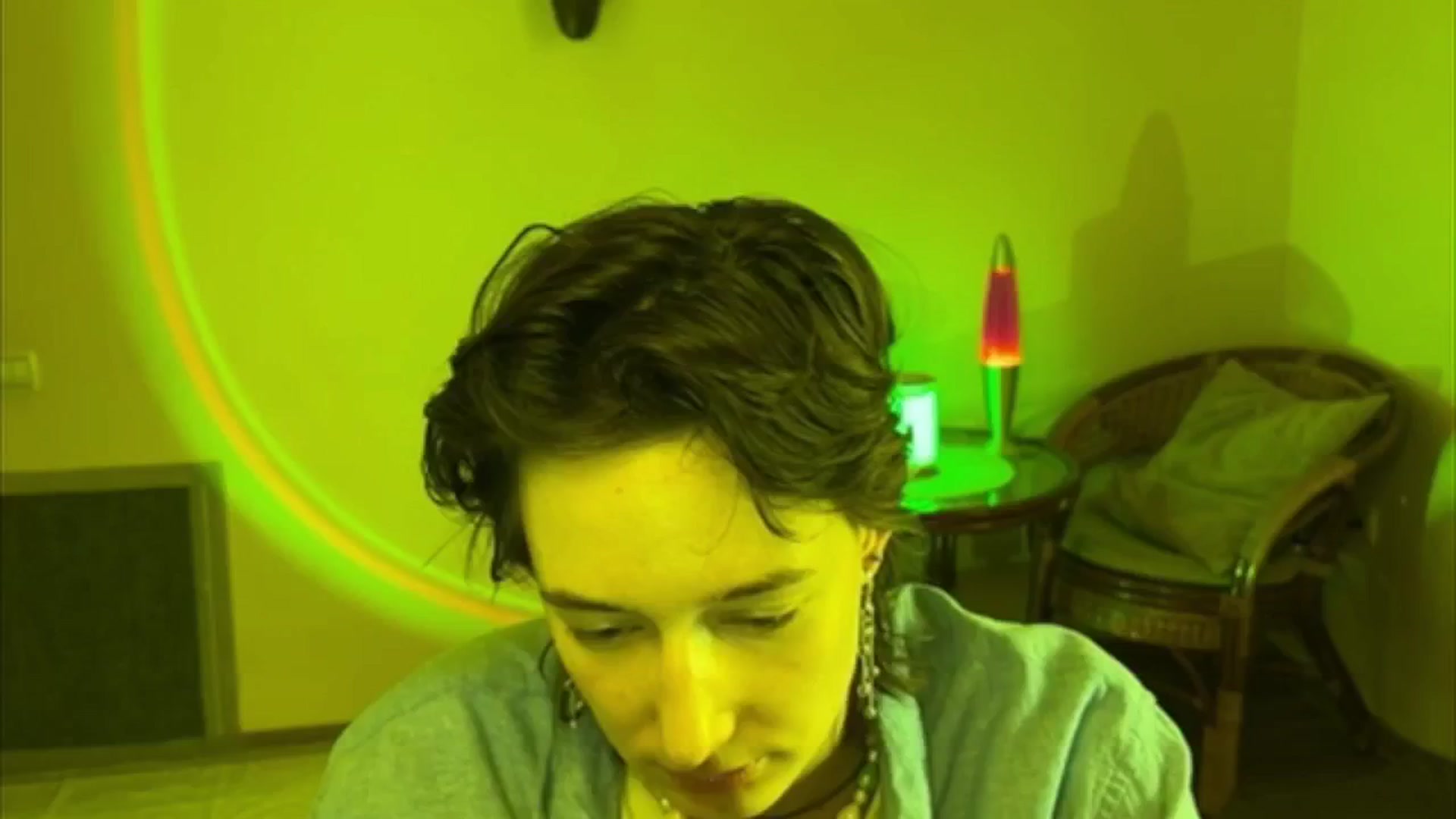 Gallery image thumbnail from LoooneyTunes's myfreecams stream on, 06/16/2025, 13:56 image 18 of 20