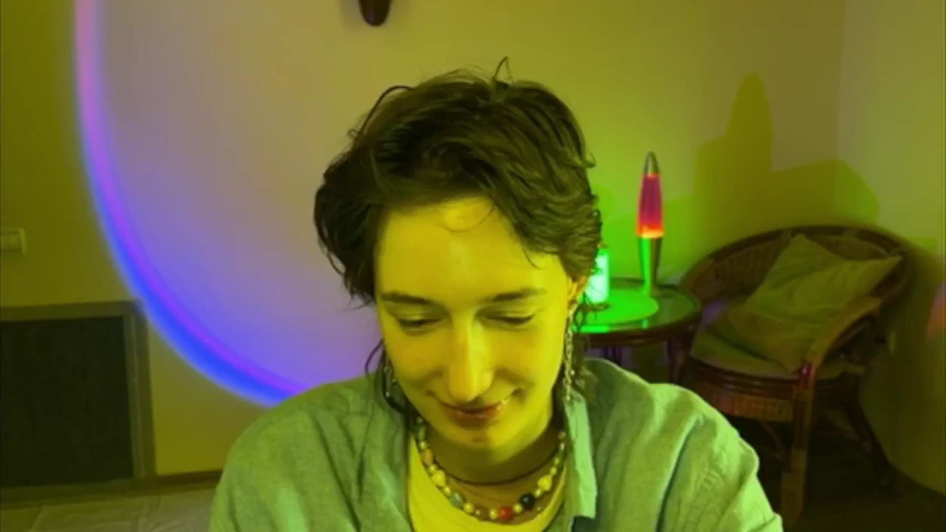 Gallery image thumbnail from LoooneyTunes's myfreecams stream on, 06/16/2025, 13:56 image 6 of 20