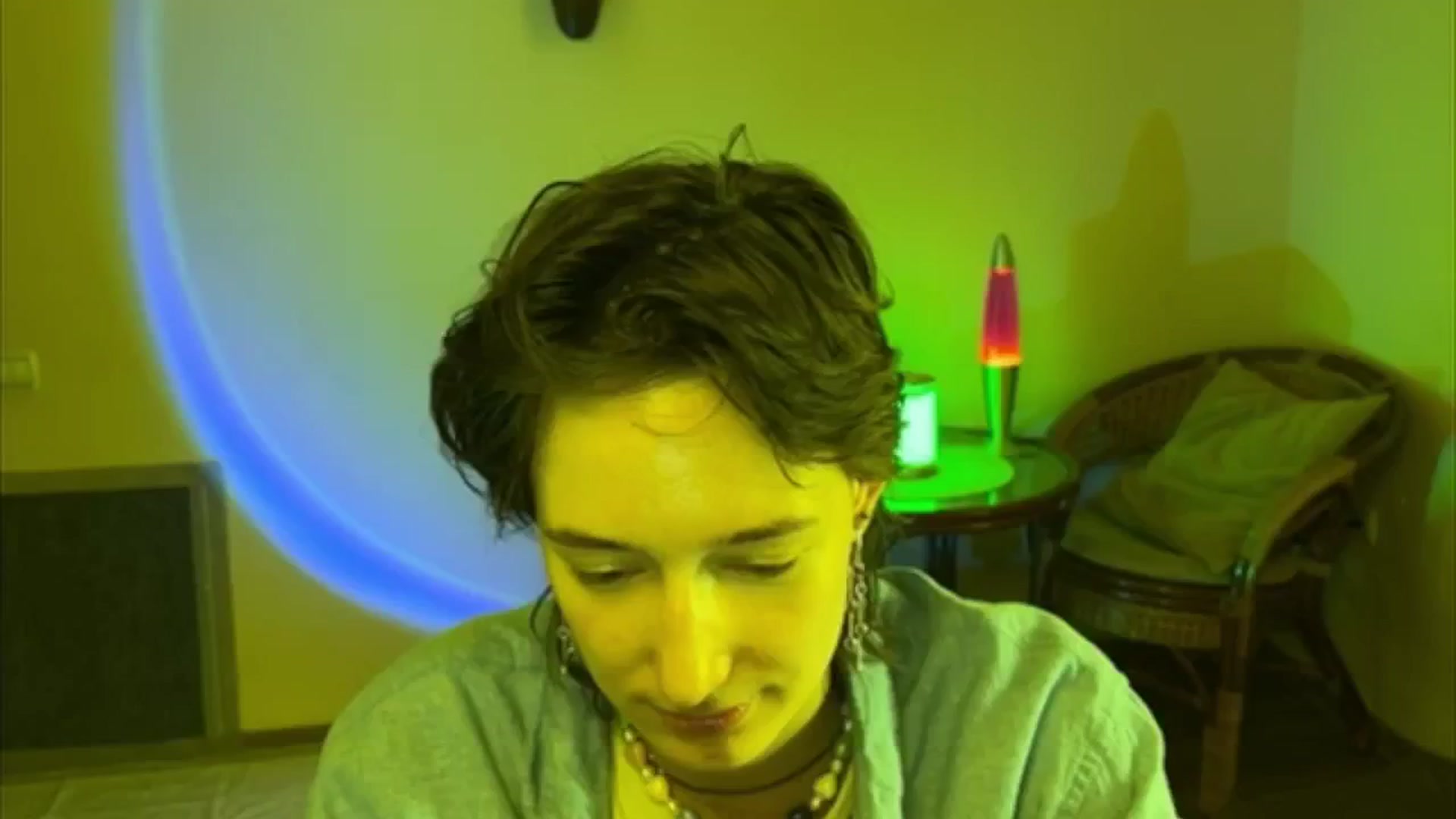 Gallery image thumbnail from LoooneyTunes's myfreecams stream on, 06/16/2025, 13:56 image 7 of 20