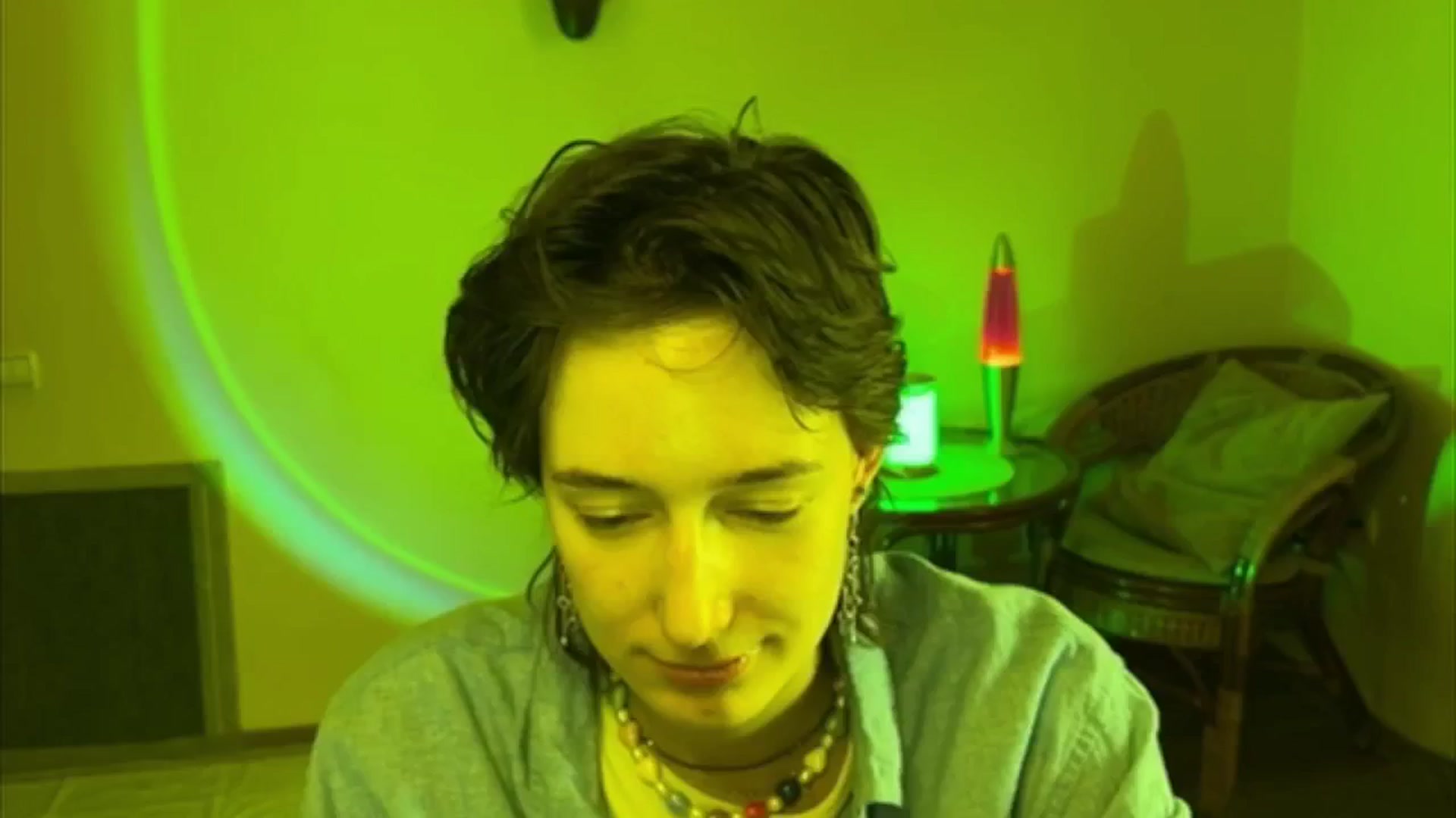 Gallery image thumbnail from LoooneyTunes's myfreecams stream on, 06/16/2025, 13:56 image 3 of 20