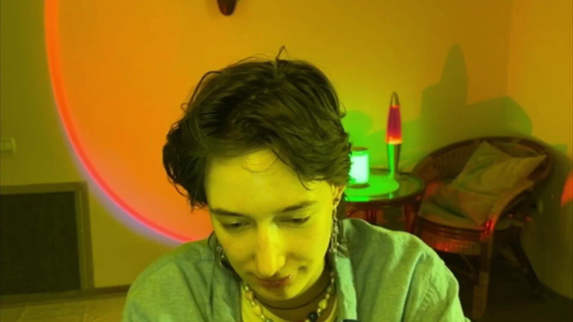 Gallery image thumbnail from LoooneyTunes's myfreecams stream on, 06/16/2025, 13:56 image 5 of 20