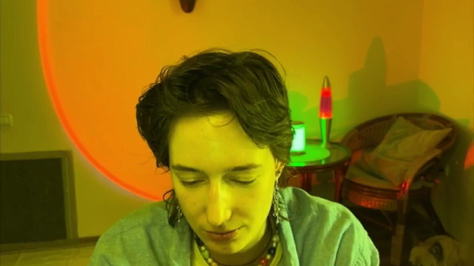 Gallery image thumbnail from LoooneyTunes's myfreecams stream on, 06/16/2025, 14:42 image 13 of 20