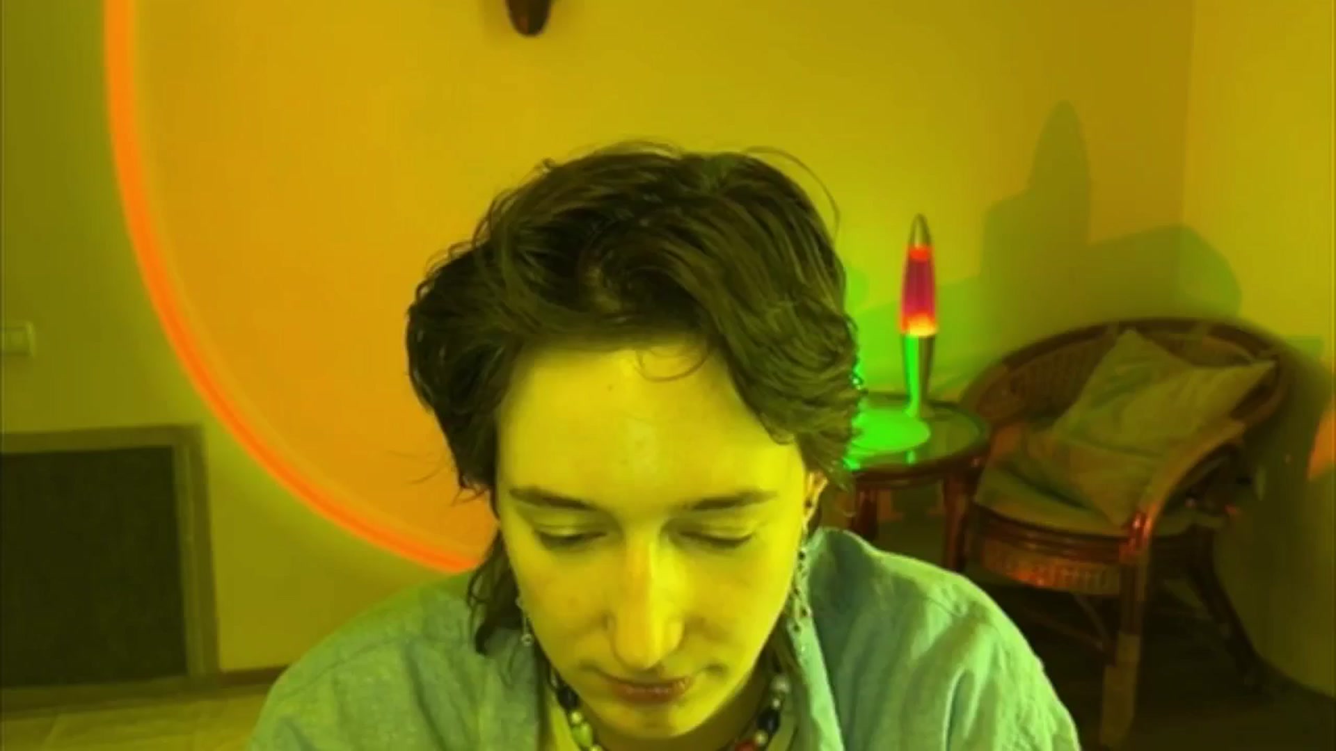 Gallery image thumbnail from LoooneyTunes's myfreecams stream on, 06/16/2025, 14:42 image 9 of 20