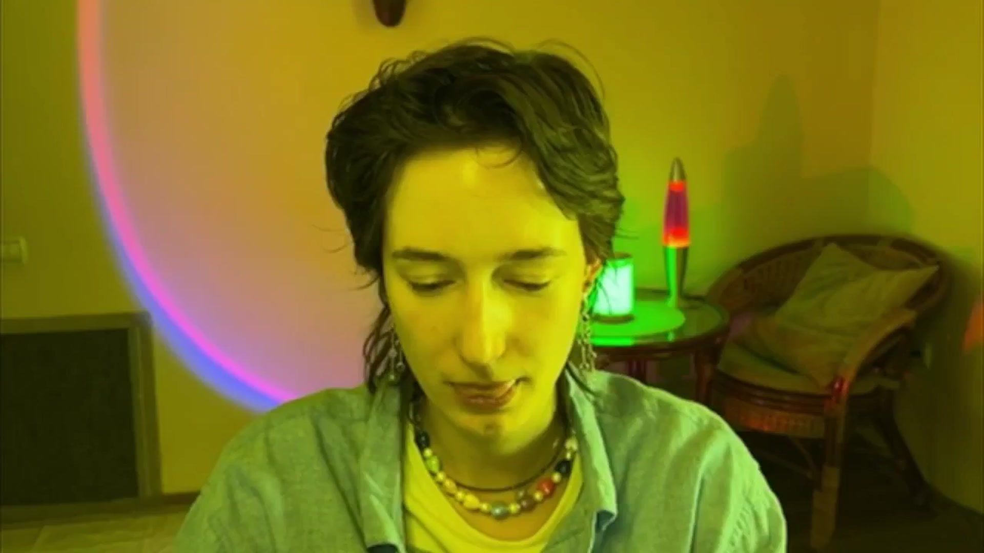 Gallery image thumbnail from LoooneyTunes's myfreecams stream on, 06/16/2025, 14:42 image 10 of 20