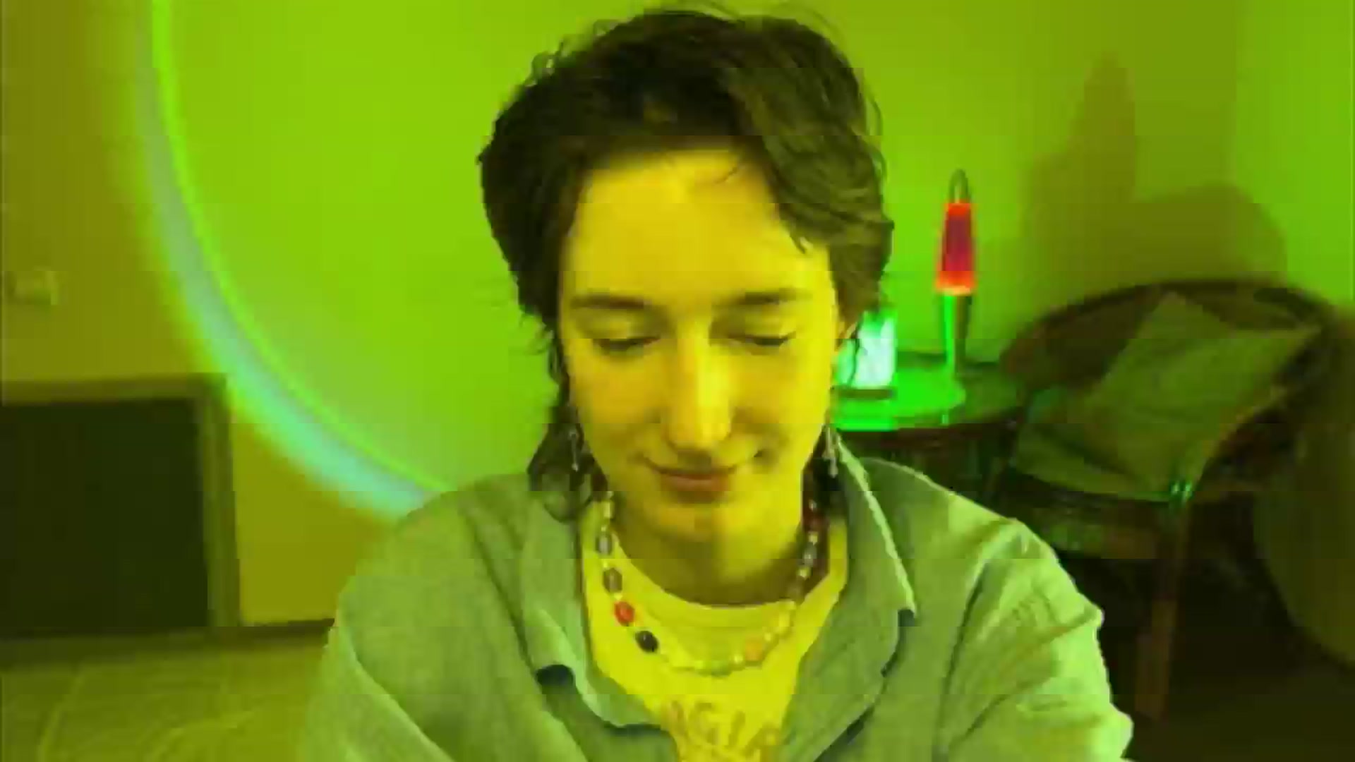 Gallery image thumbnail from LoooneyTunes's myfreecams stream on, 06/16/2025, 16:21 image 1 of 20