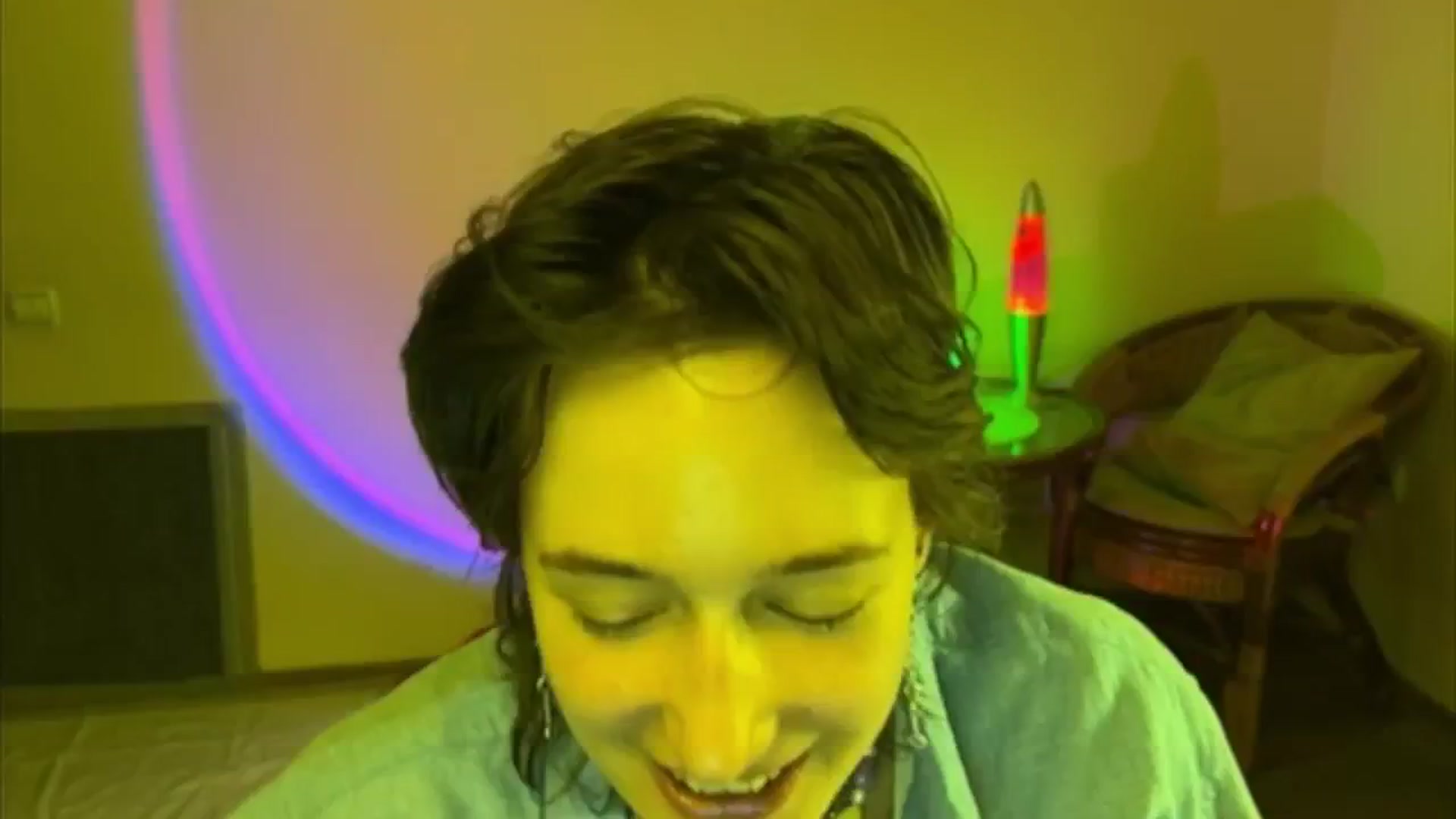 Gallery image thumbnail from LoooneyTunes's myfreecams stream on, 06/16/2025, 16:21 image 4 of 20