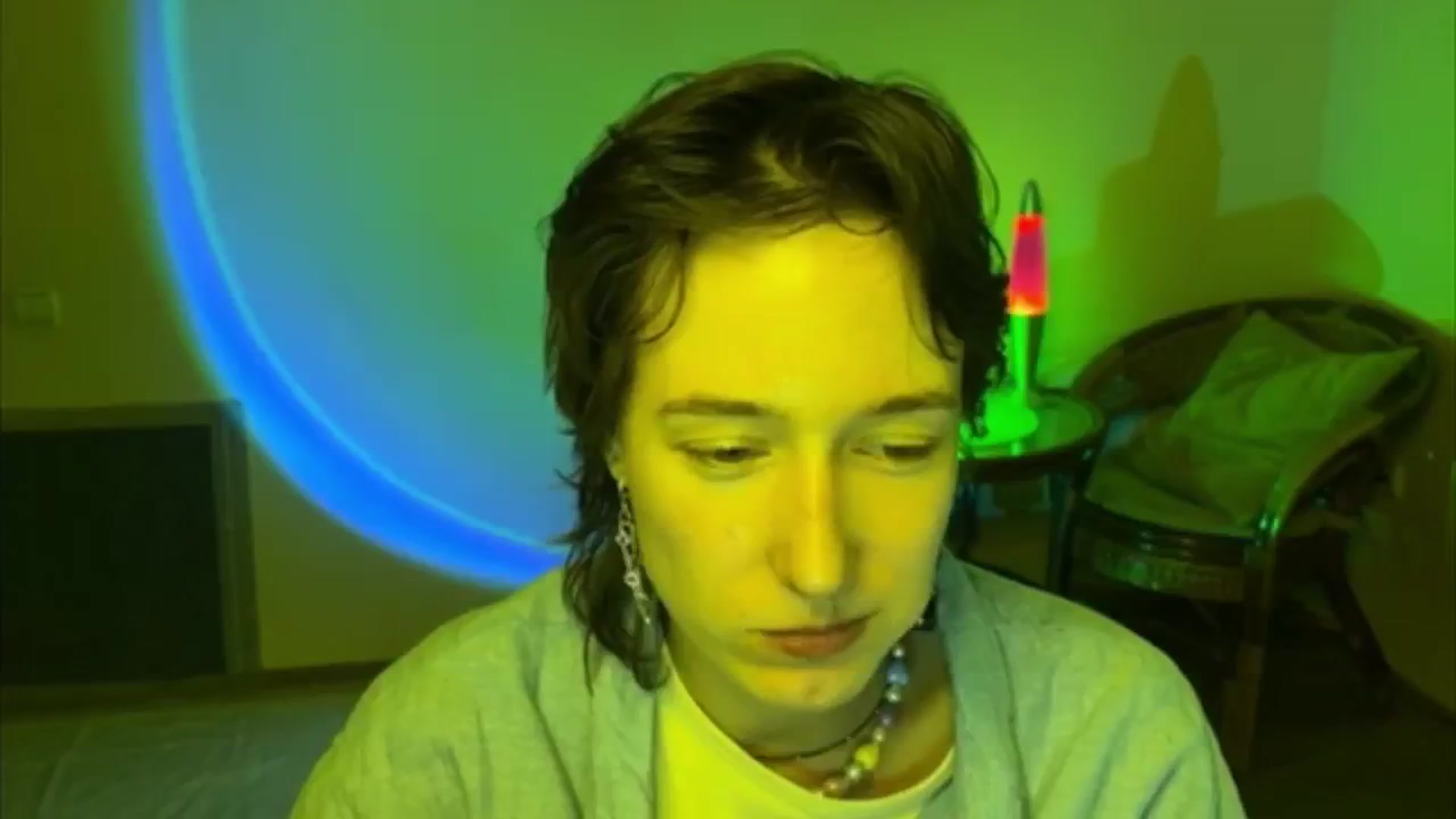 Gallery image thumbnail from LoooneyTunes's myfreecams stream on, 06/16/2025, 17:01 image 3 of 20
