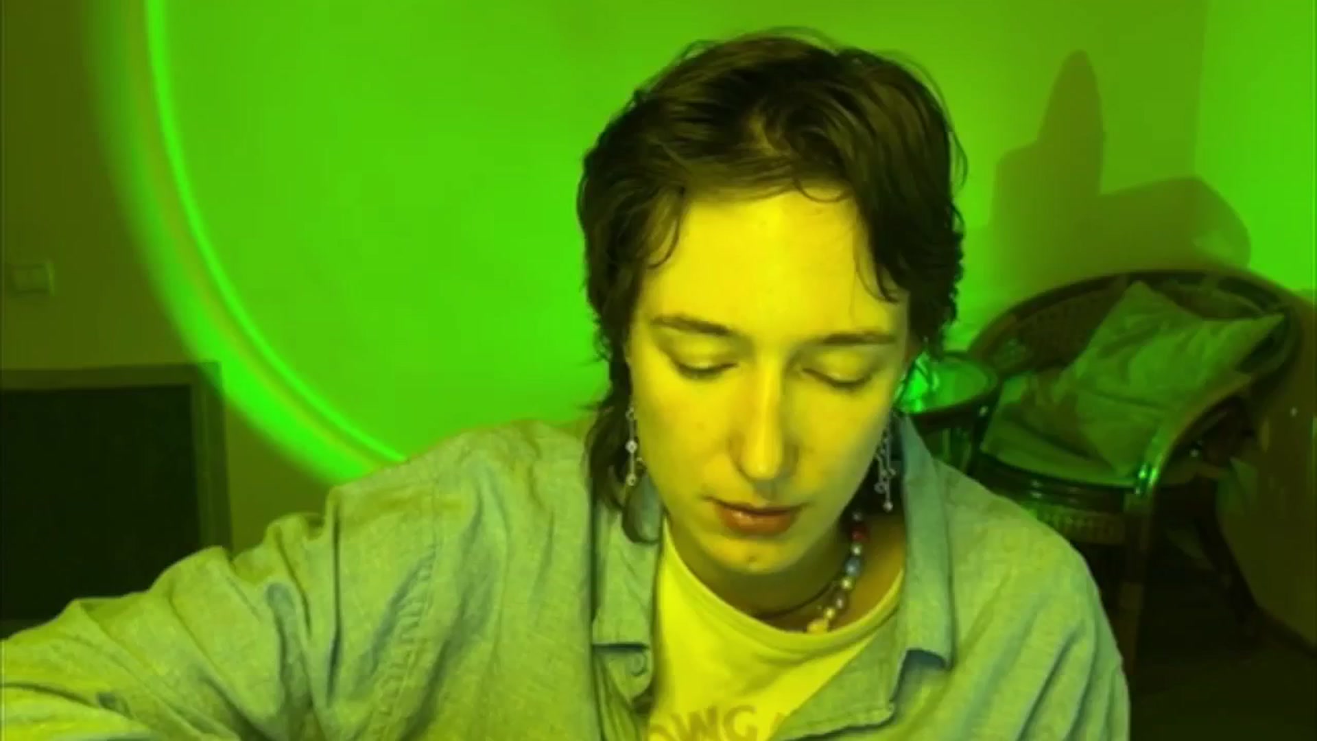 Gallery image thumbnail from LoooneyTunes's myfreecams stream on, 06/16/2025, 17:01 image 5 of 20