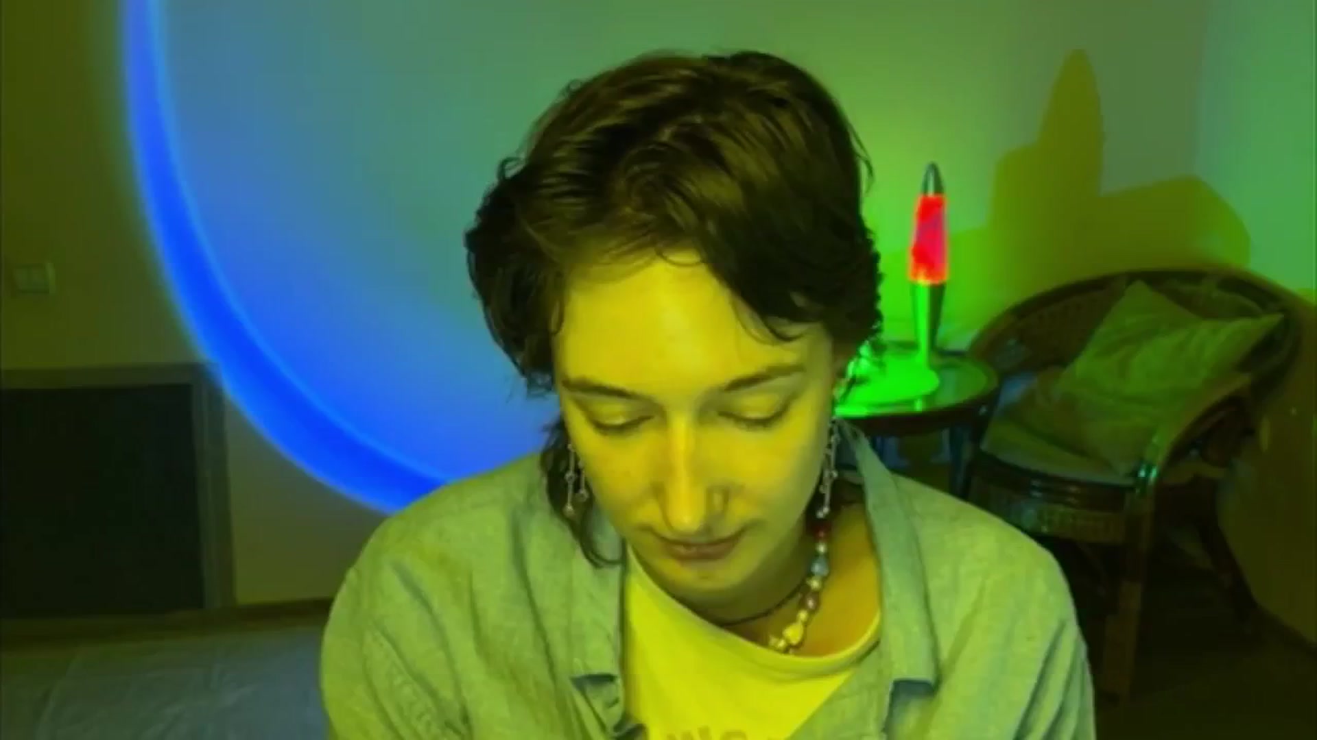 Gallery image thumbnail from LoooneyTunes's myfreecams stream on, 06/16/2025, 17:01 image 8 of 20