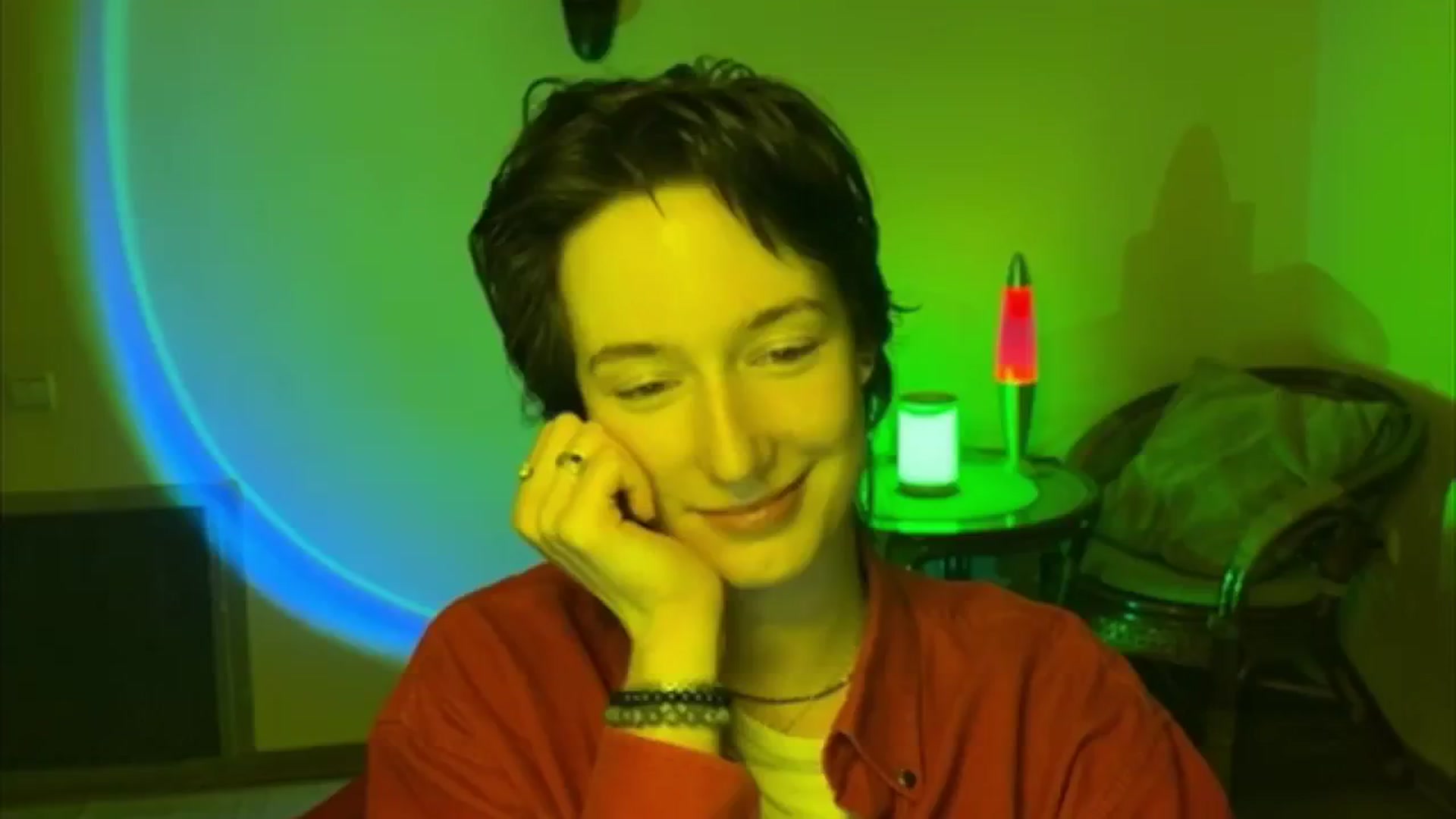 Gallery image thumbnail from LoooneyTunes's myfreecams stream on, 06/18/2025, 24:13 image 13 of 20