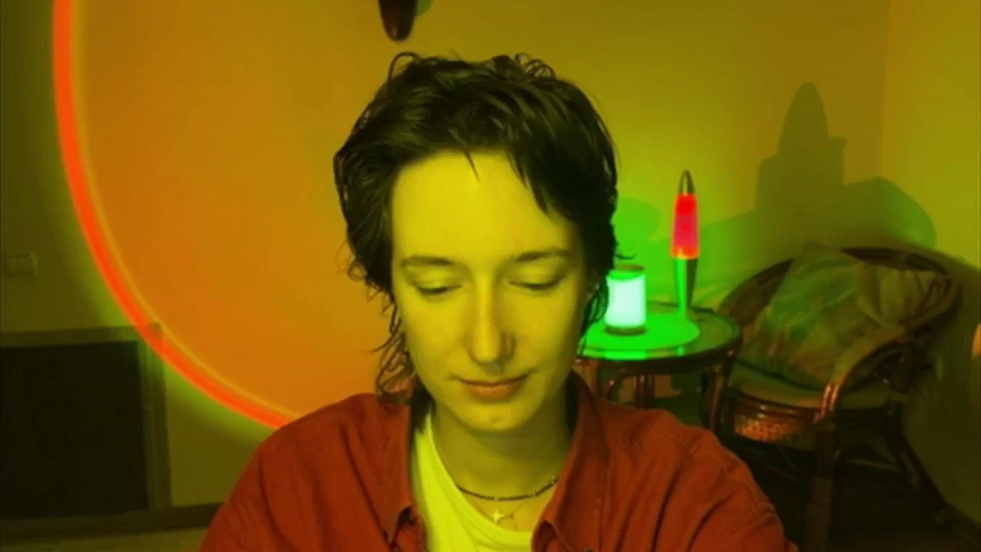 Gallery image thumbnail from LoooneyTunes's myfreecams stream on, 06/18/2025, 24:13 image 18 of 20