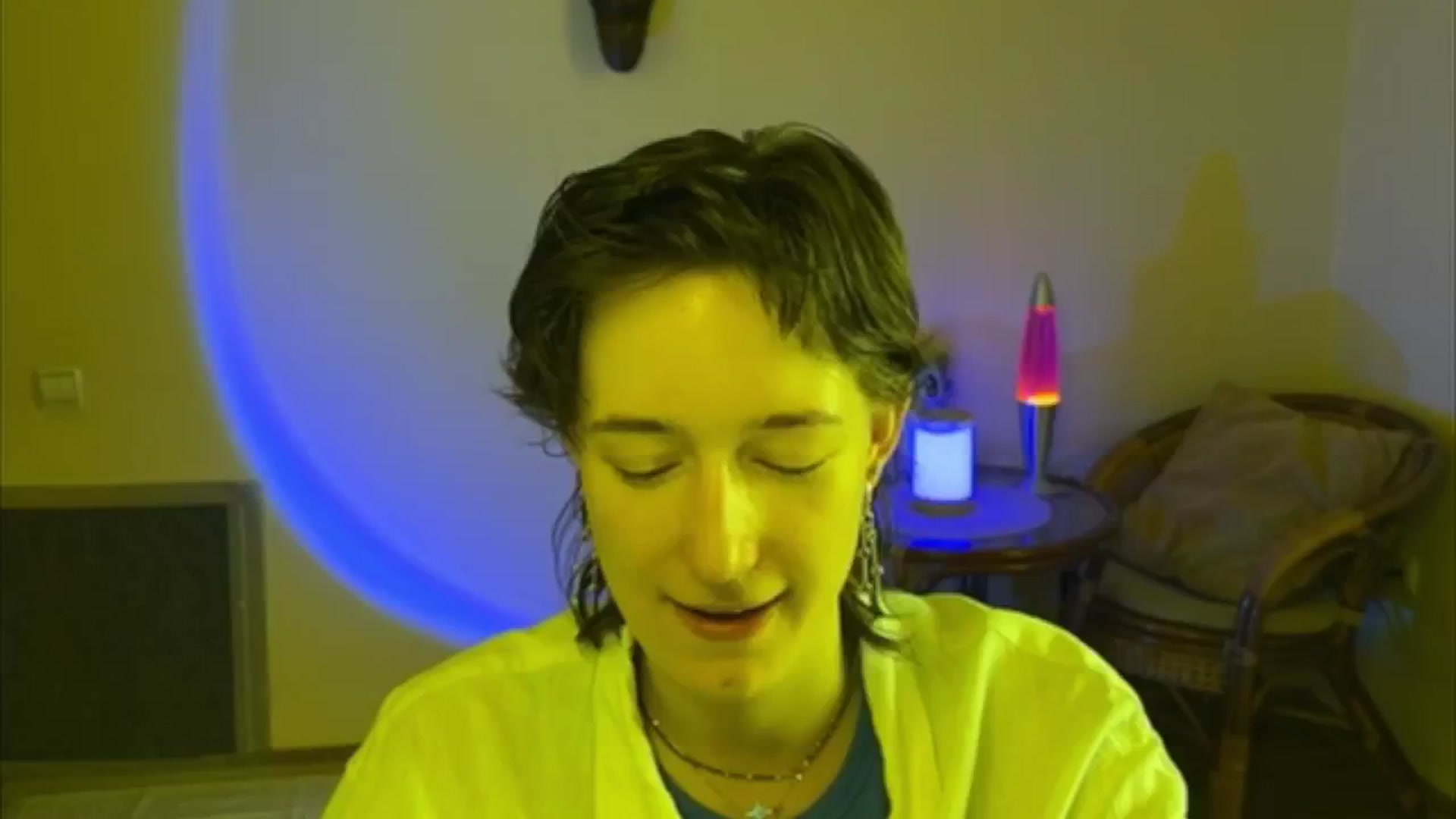 Gallery image thumbnail from LoooneyTunes's myfreecams stream on, 06/18/2025, 15:16 image 2 of 20