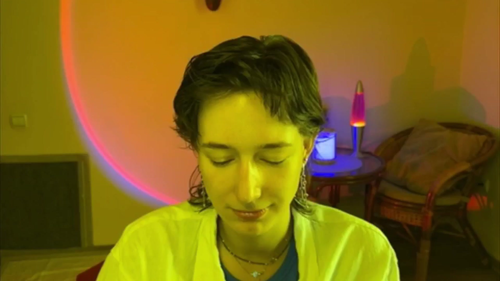 Gallery image thumbnail from LoooneyTunes's myfreecams stream on, 06/18/2025, 15:16 image 11 of 20