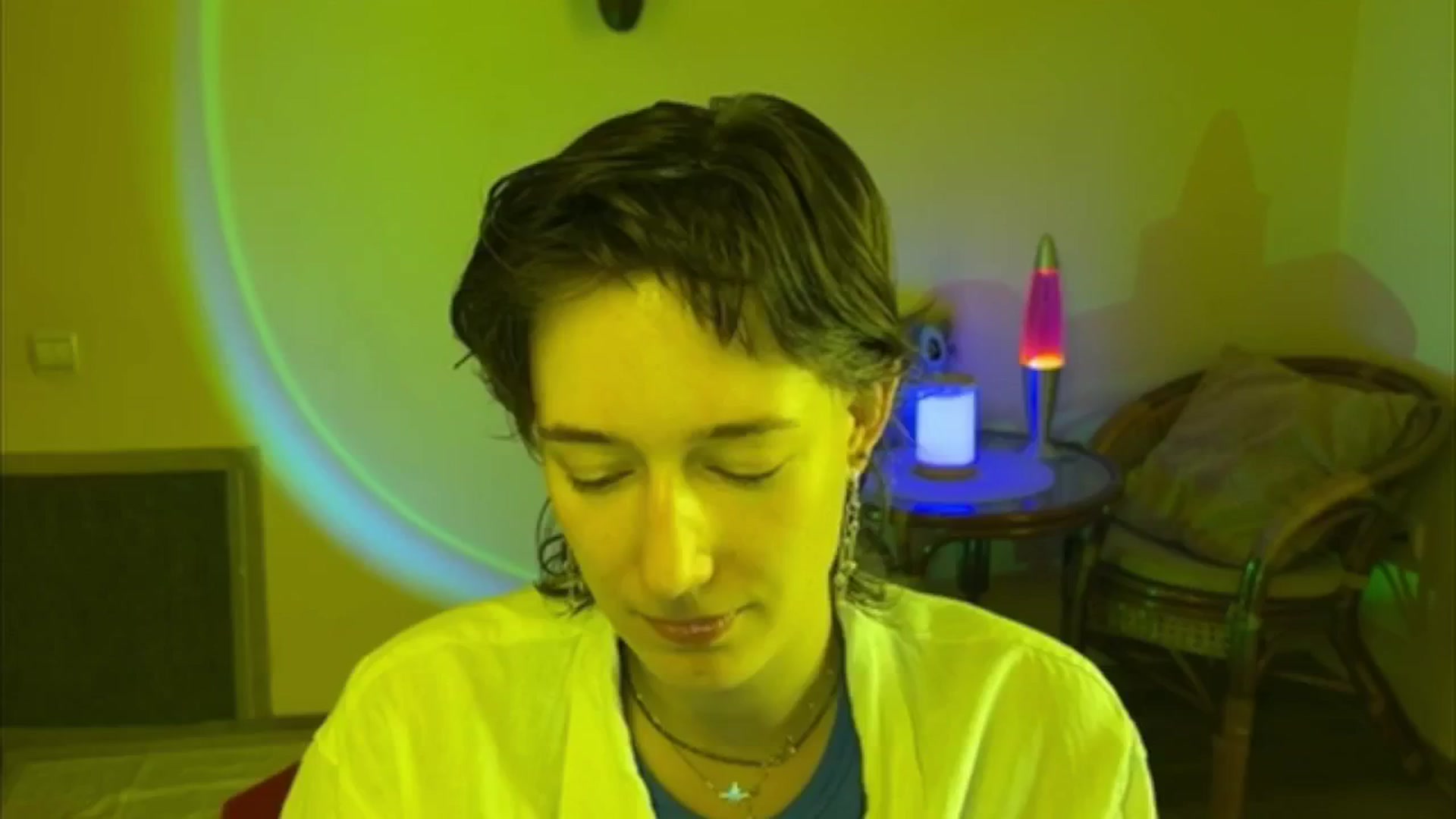 Gallery image thumbnail from LoooneyTunes's myfreecams stream on, 06/18/2025, 15:16 image 13 of 20