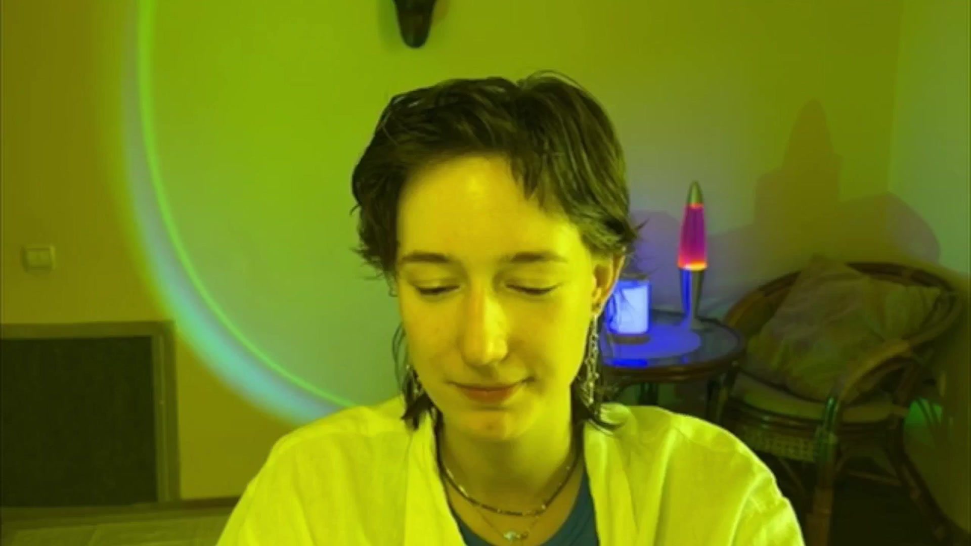 Gallery image thumbnail from LoooneyTunes's myfreecams stream on, 06/18/2025, 15:16 image 1 of 20