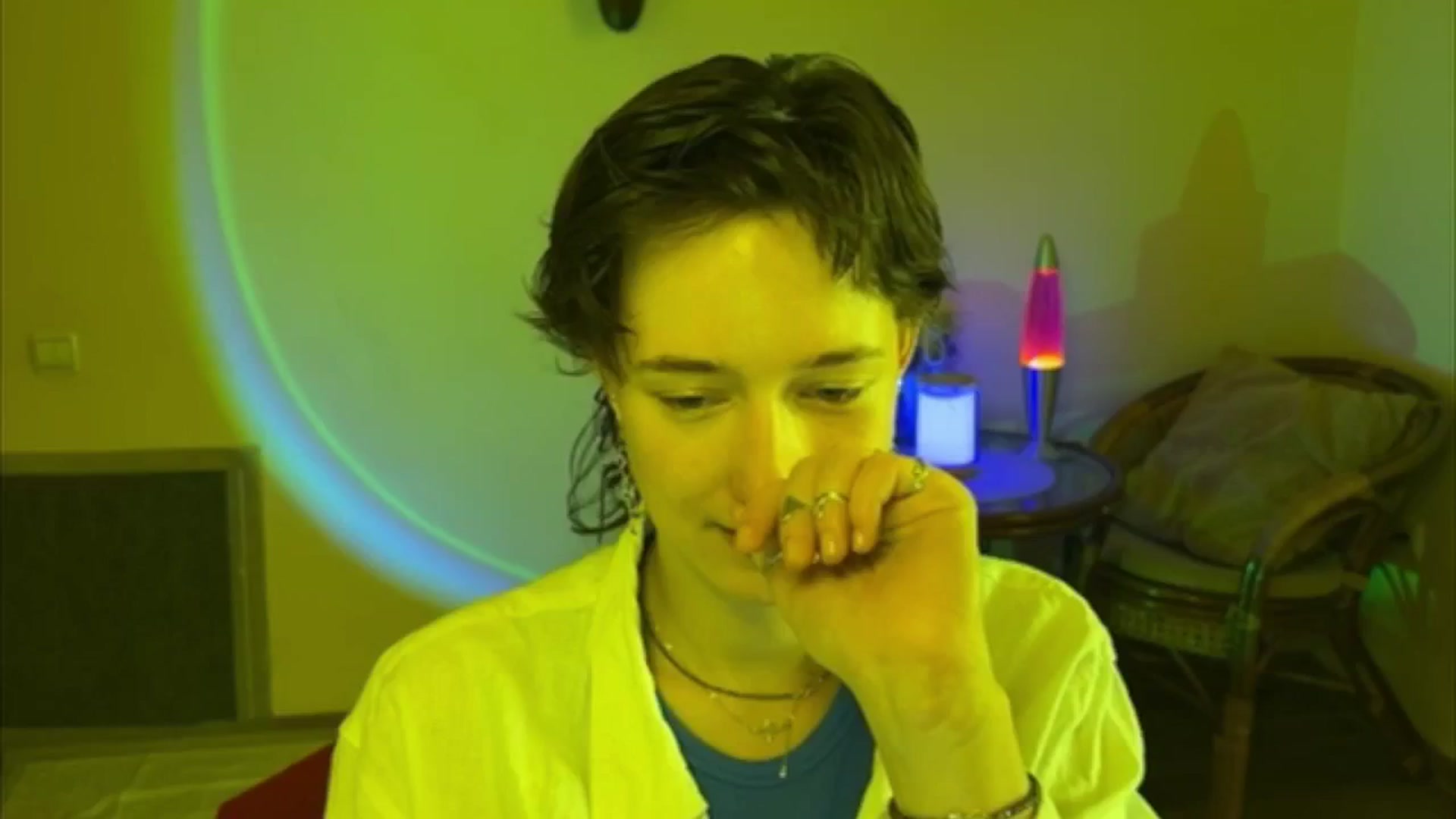 Gallery image thumbnail from LoooneyTunes's myfreecams stream on, 06/18/2025, 15:16 image 17 of 20