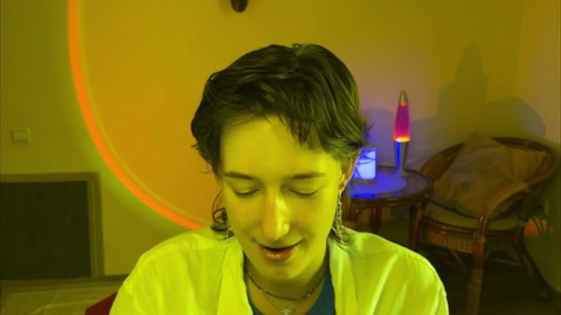 Gallery image thumbnail from LoooneyTunes's myfreecams stream on, 06/18/2025, 15:16 image 12 of 20