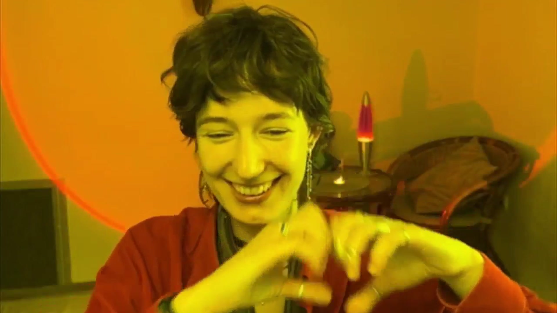 Gallery image thumbnail from LoooneyTunes's myfreecams stream on, 06/20/2025, 16:09 image 2 of 20