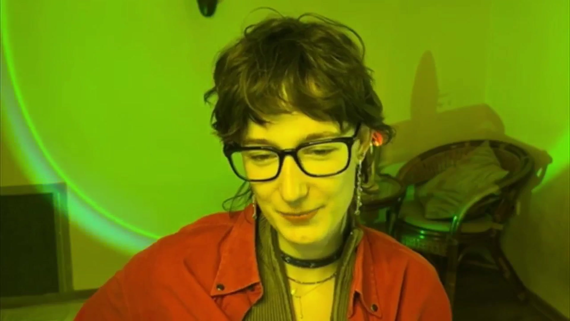 Gallery image thumbnail from LoooneyTunes's myfreecams stream on, 06/20/2025, 16:09 image 17 of 20