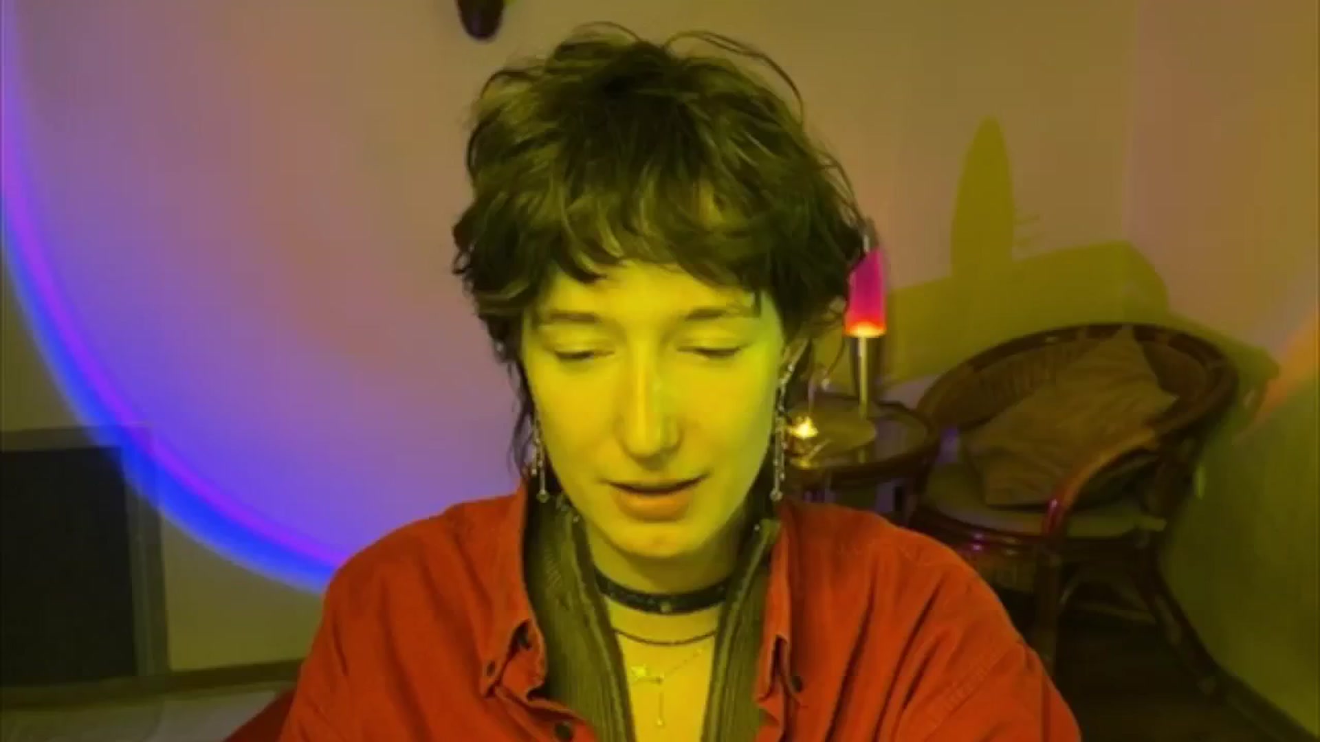 Gallery image thumbnail from LoooneyTunes's myfreecams stream on, 06/20/2025, 16:37 image 8 of 20