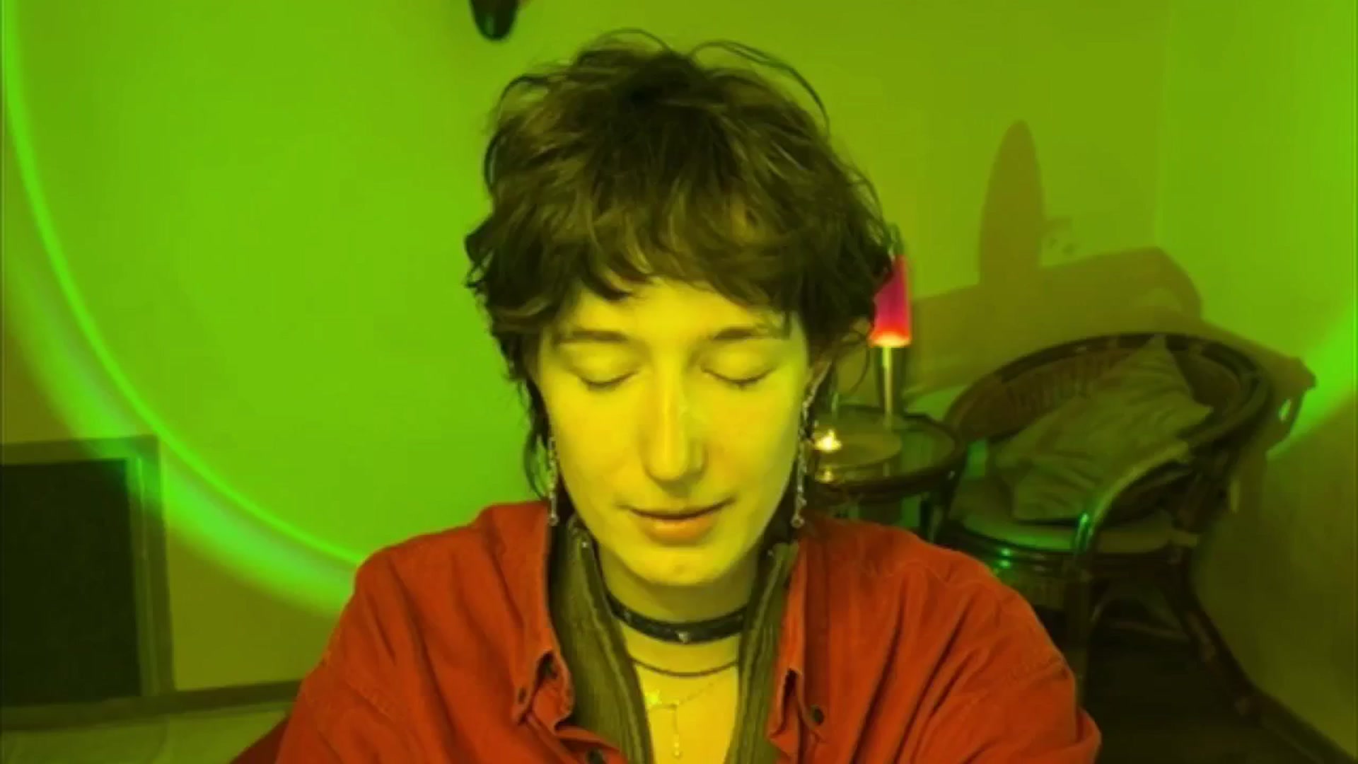 Gallery image thumbnail from LoooneyTunes's myfreecams stream on, 06/20/2025, 16:37 image 7 of 20
