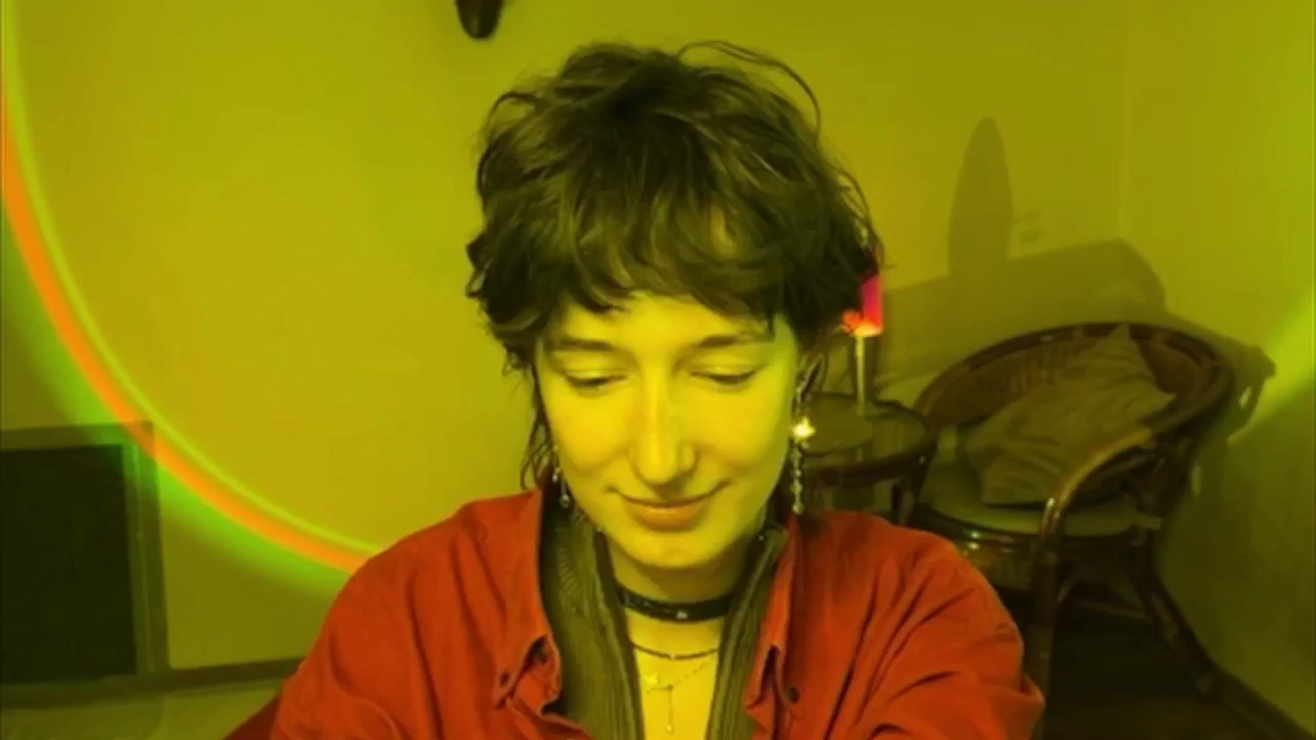 Gallery image thumbnail from LoooneyTunes's myfreecams stream on, 06/20/2025, 16:37 image 19 of 20