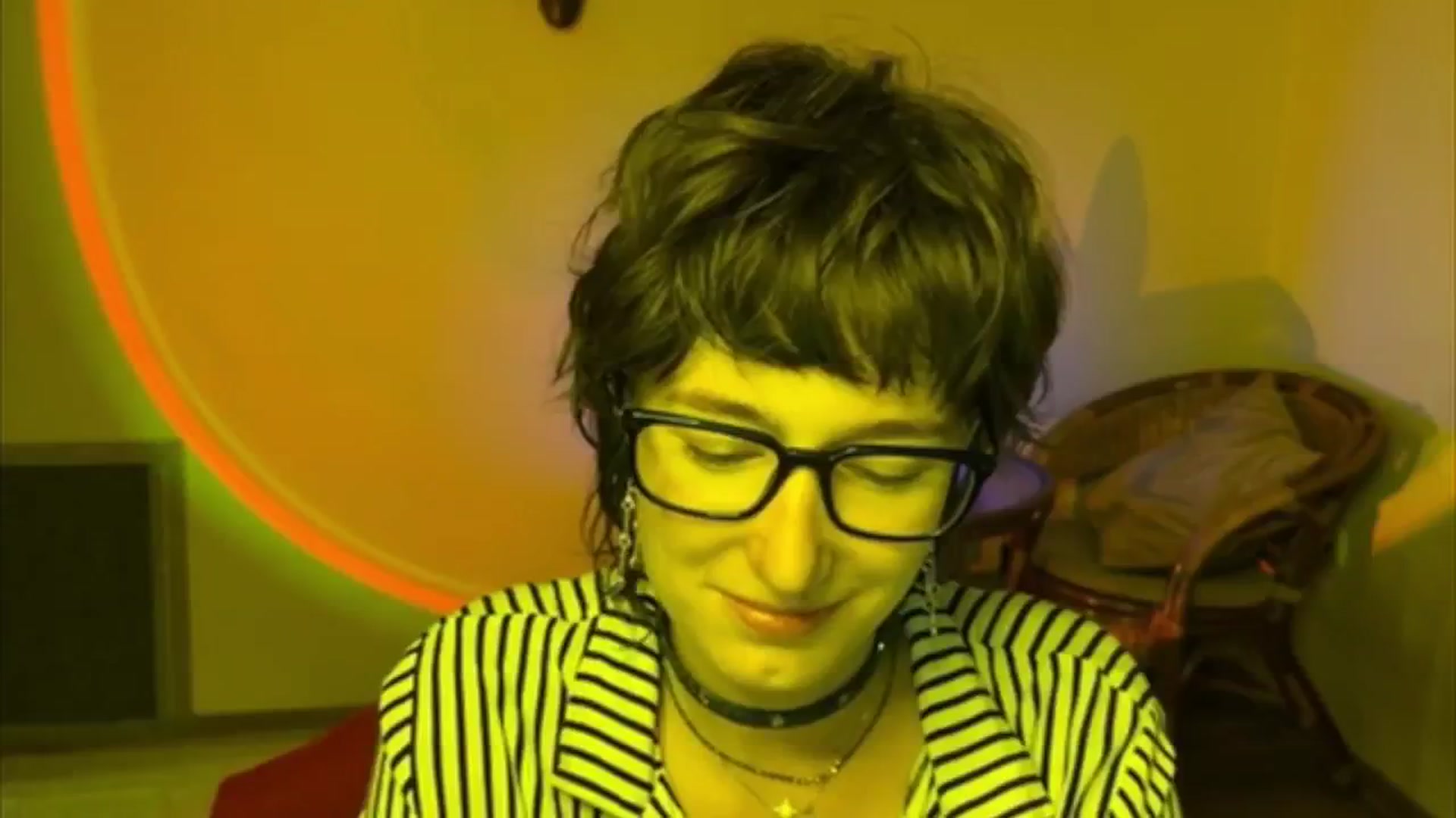 Gallery image thumbnail from LoooneyTunes's myfreecams stream on, 06/21/2025, 17:47 image 7 of 20