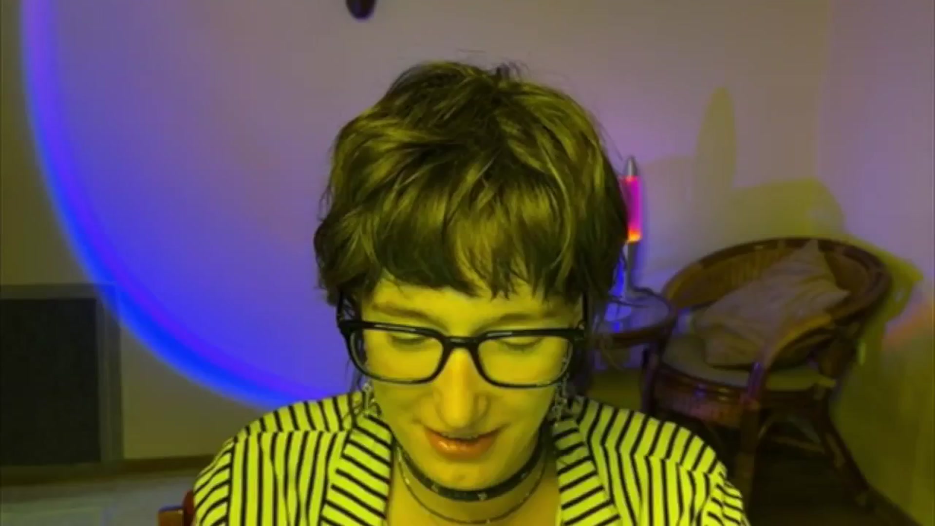 Gallery image thumbnail from LoooneyTunes's myfreecams stream on, 06/21/2025, 17:47 image 16 of 20