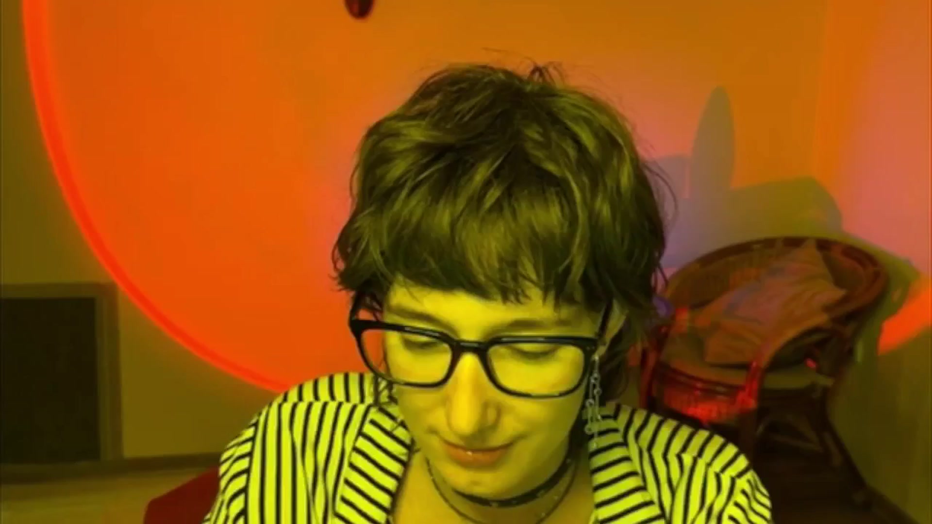 Gallery image thumbnail from LoooneyTunes's myfreecams stream on, 06/21/2025, 17:47 image 8 of 20