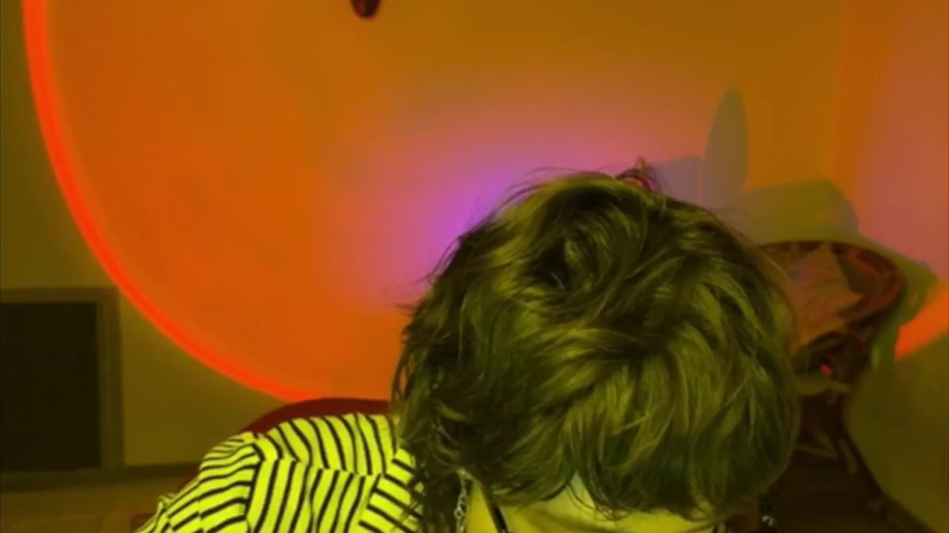Gallery image thumbnail from LoooneyTunes's myfreecams stream on, 06/21/2025, 18:04 image 19 of 20