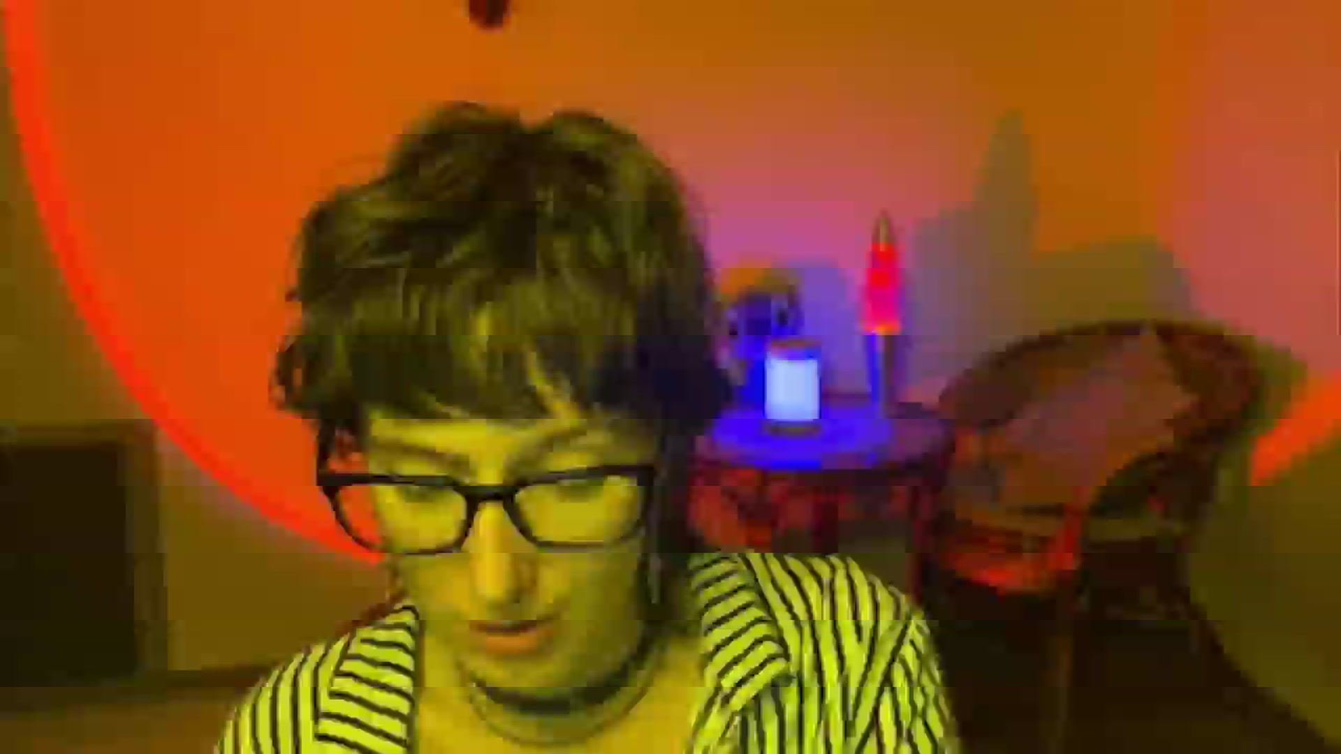Gallery image thumbnail from LoooneyTunes's myfreecams stream on, 06/21/2025, 21:45 image 17 of 20