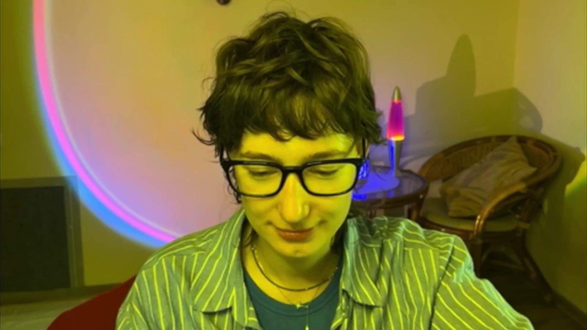 Gallery image thumbnail from LoooneyTunes's myfreecams stream on, 06/22/2025, 10:48 image 10 of 20