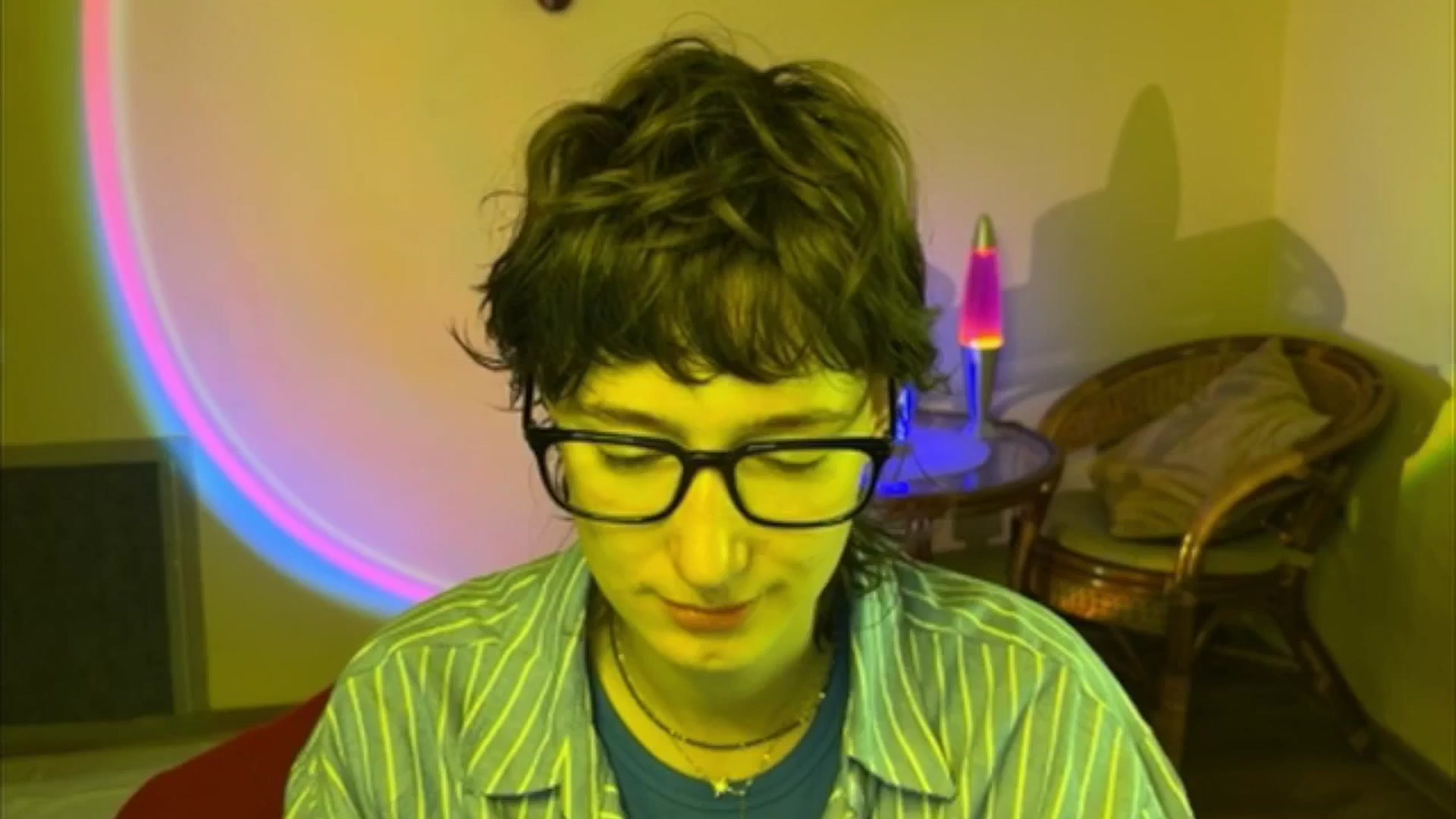 Gallery image thumbnail from LoooneyTunes's myfreecams stream on, 06/22/2025, 10:48 image 8 of 20