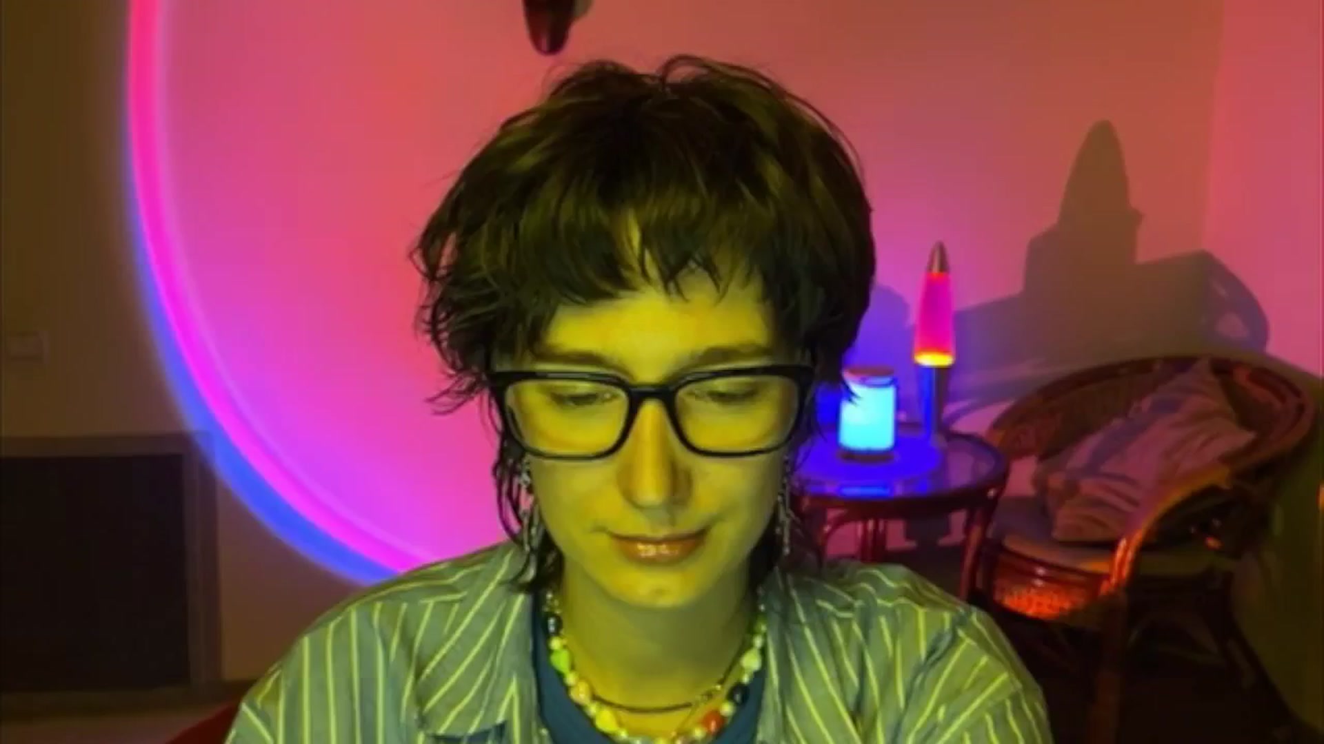 Gallery image thumbnail from LoooneyTunes's myfreecams stream on, 06/22/2025, 21:24 image 6 of 20