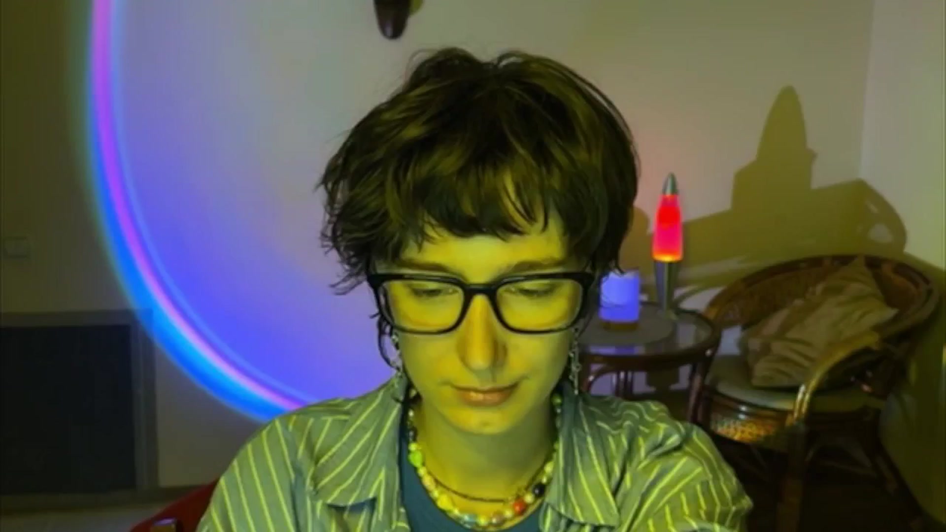 Gallery image thumbnail from LoooneyTunes's myfreecams stream on, 06/22/2025, 21:24 image 14 of 20