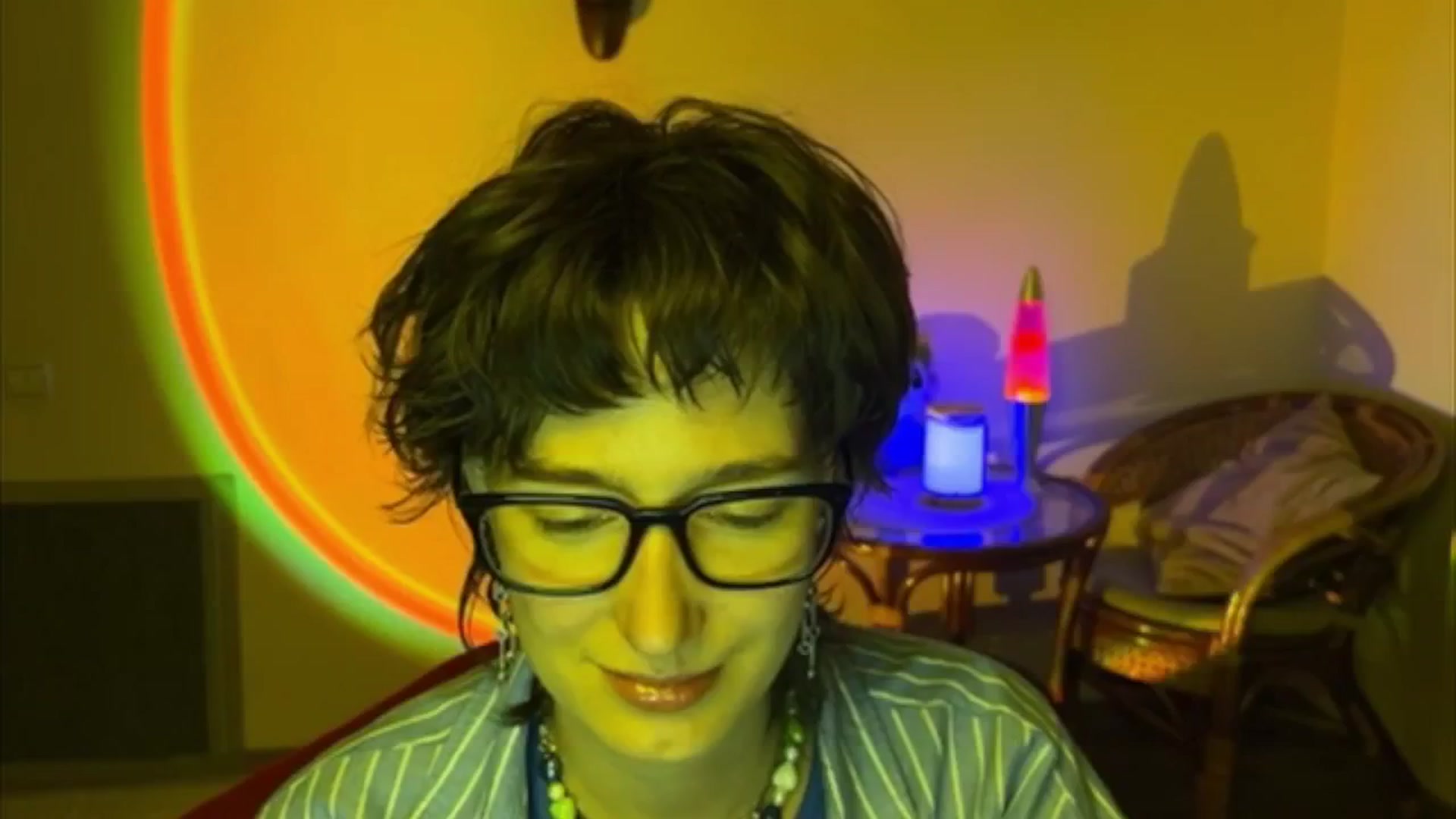 Gallery image thumbnail from LoooneyTunes's myfreecams stream on, 06/22/2025, 21:24 image 3 of 20