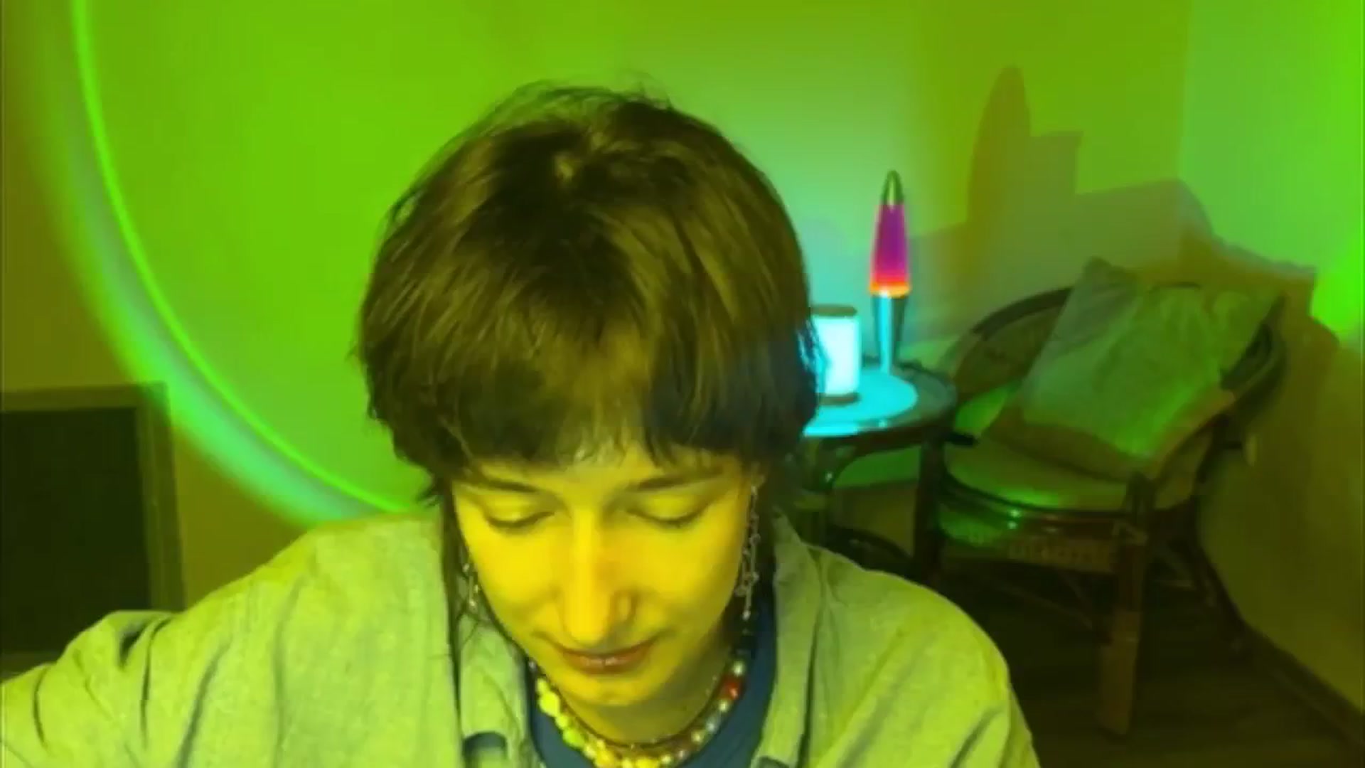 Gallery image thumbnail from LoooneyTunes's myfreecams stream on, 06/24/2025, 15:38 image 7 of 20