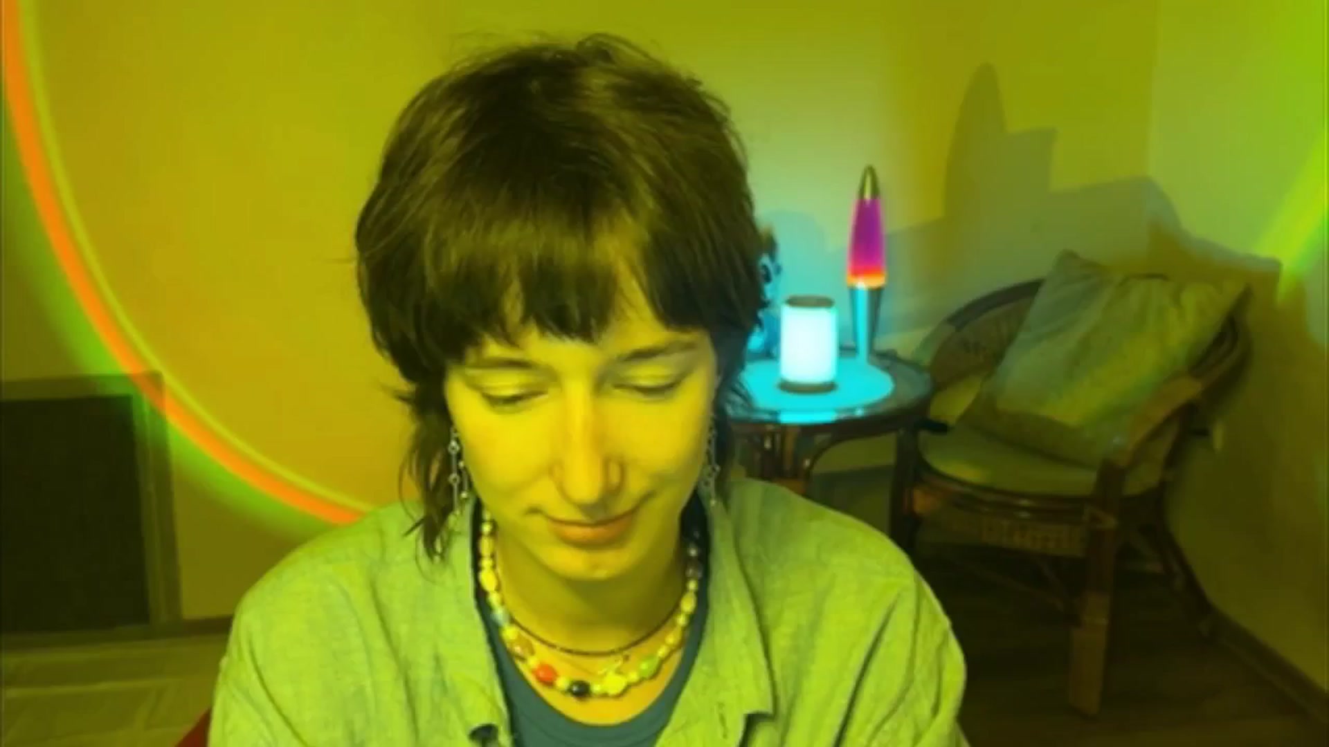 Gallery image thumbnail from LoooneyTunes's myfreecams stream on, 06/24/2025, 16:20 image 7 of 20