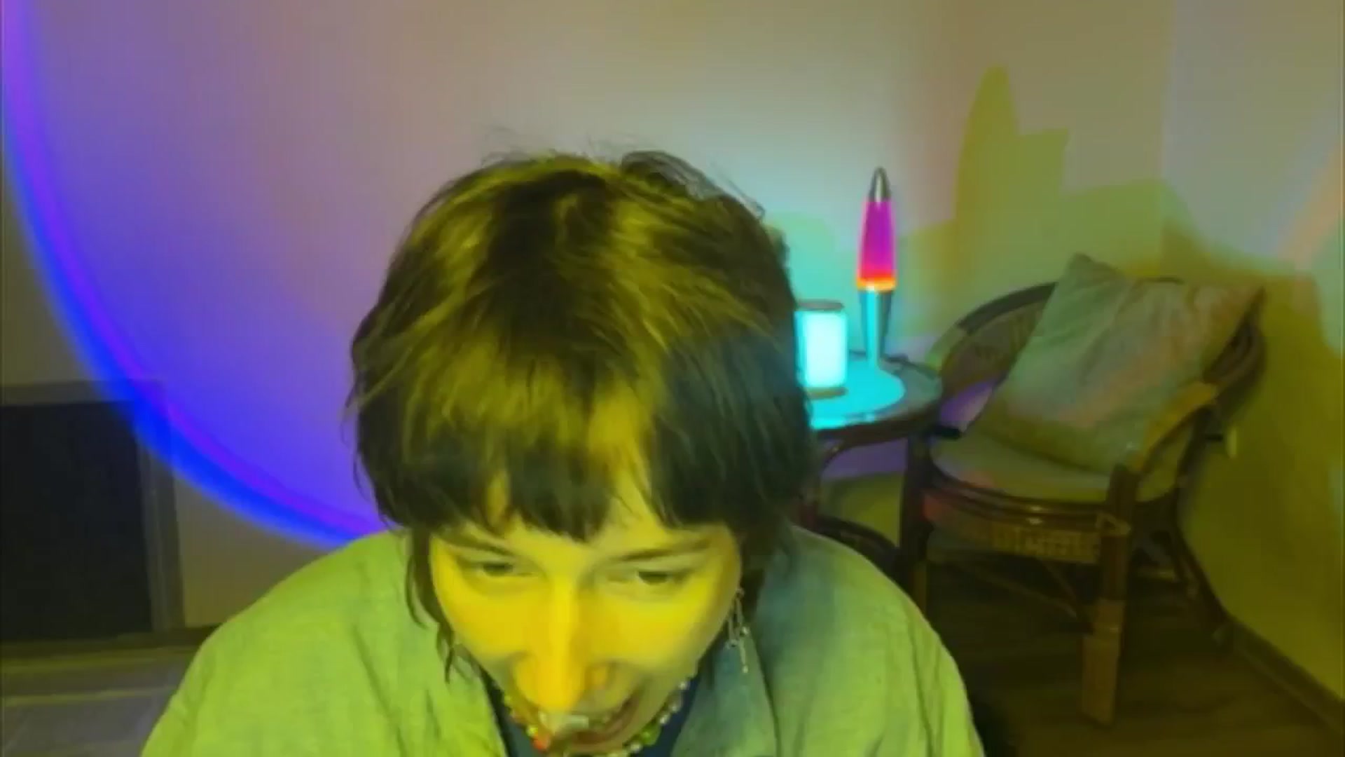 Gallery image thumbnail from LoooneyTunes's myfreecams stream on, 06/24/2025, 16:20 image 4 of 20