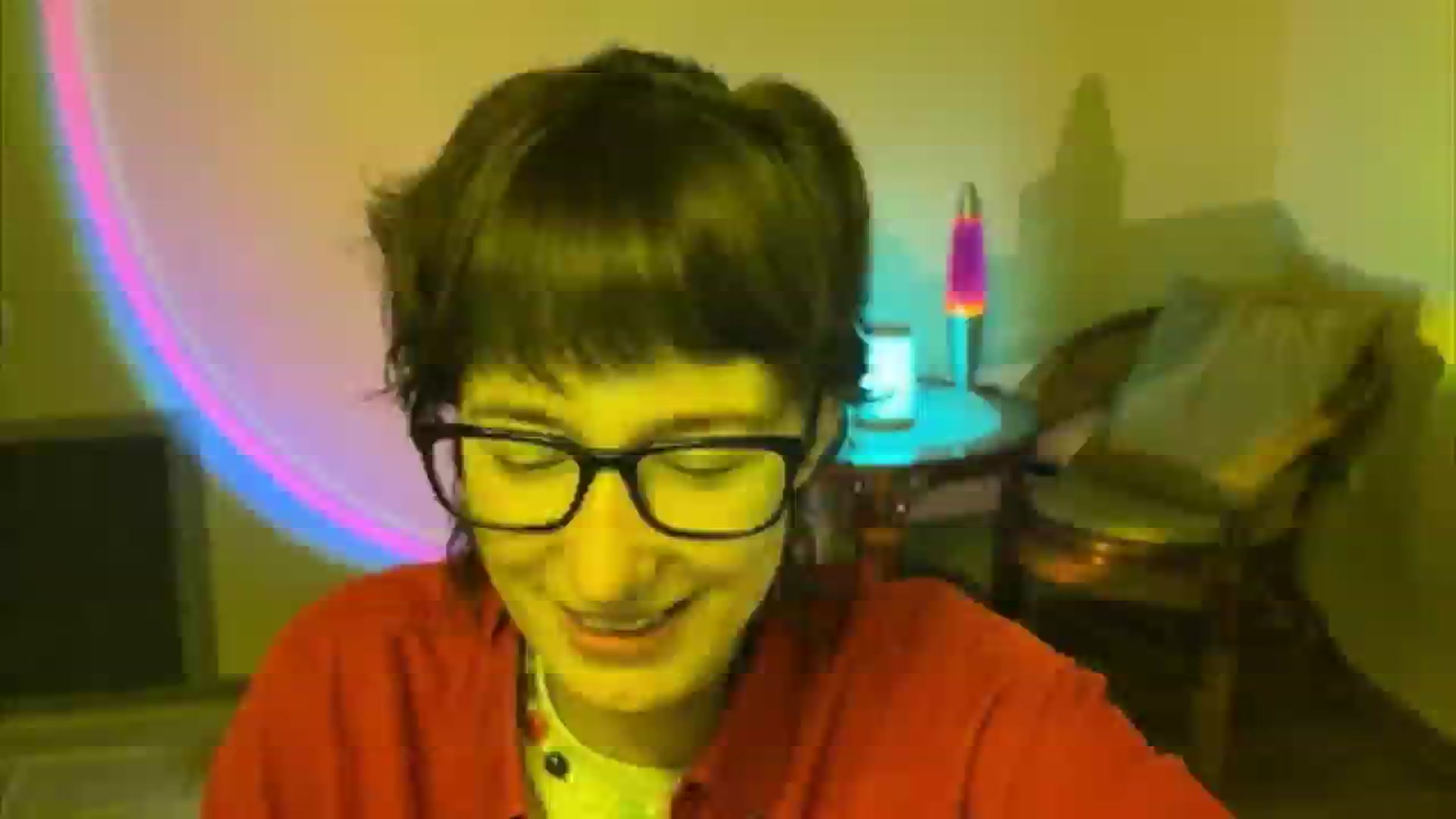 Gallery image thumbnail from LoooneyTunes's myfreecams stream on, 06/25/2025, 10:33 image 3 of 20