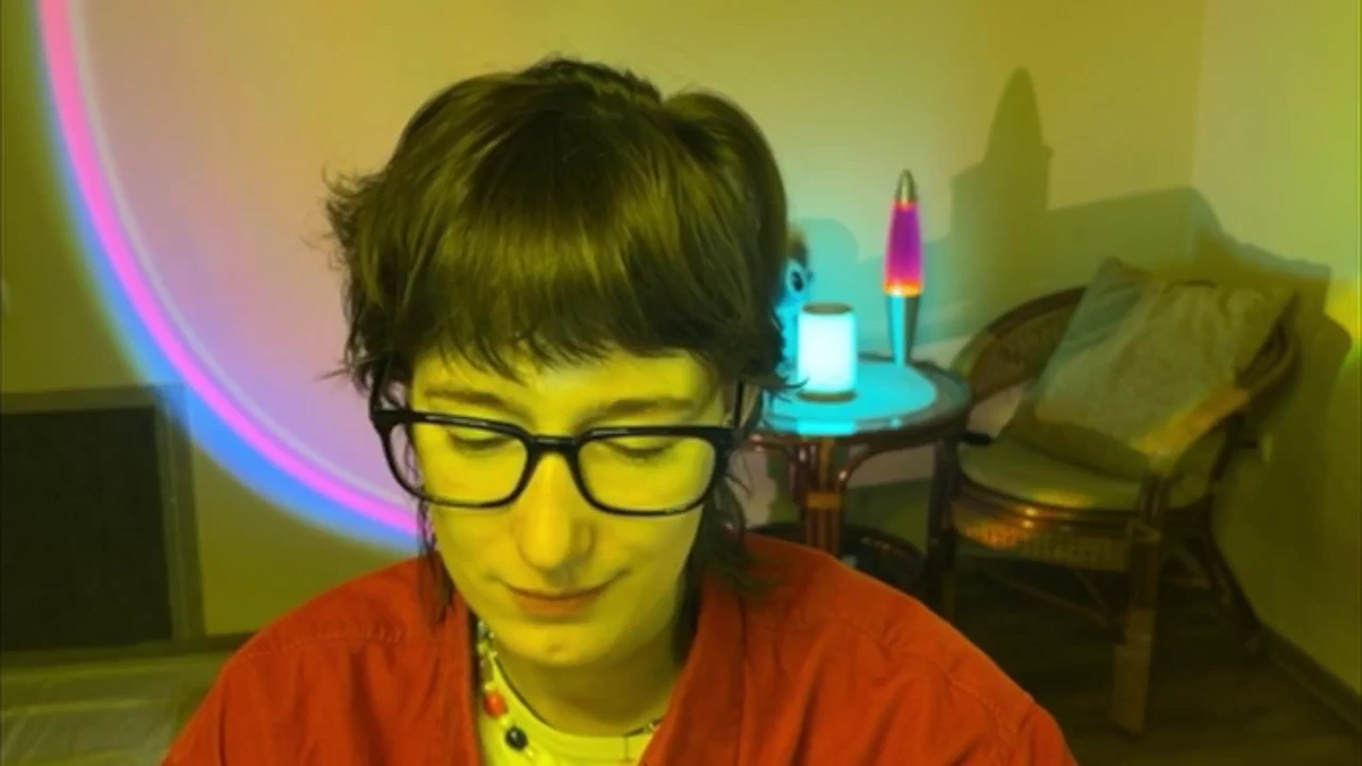 Gallery image thumbnail from LoooneyTunes's myfreecams stream on, 06/25/2025, 10:33 image 14 of 20