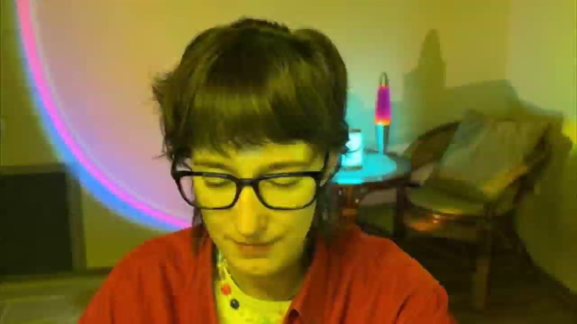 Gallery image thumbnail from LoooneyTunes's myfreecams stream on, 06/25/2025, 10:33 image 5 of 20