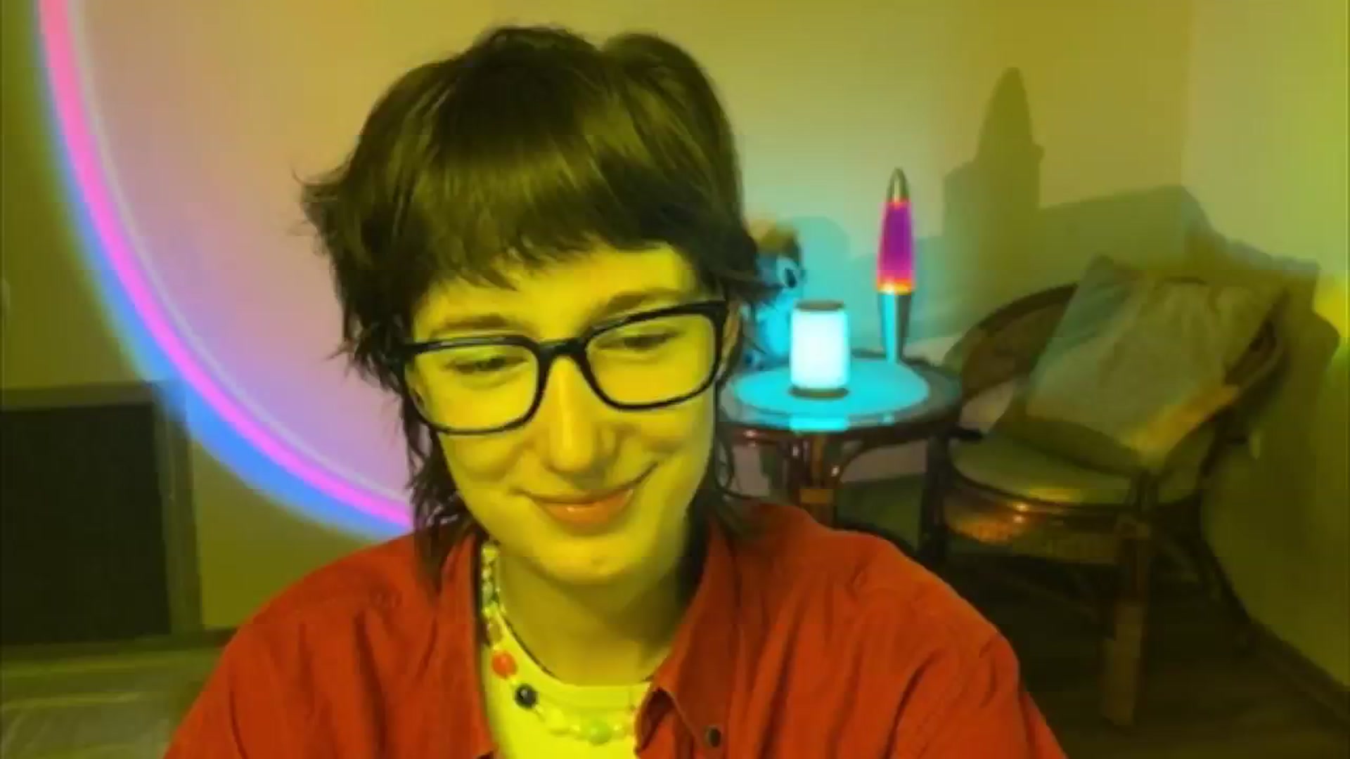 Gallery image thumbnail from LoooneyTunes's myfreecams stream on, 06/25/2025, 10:33 image 7 of 20