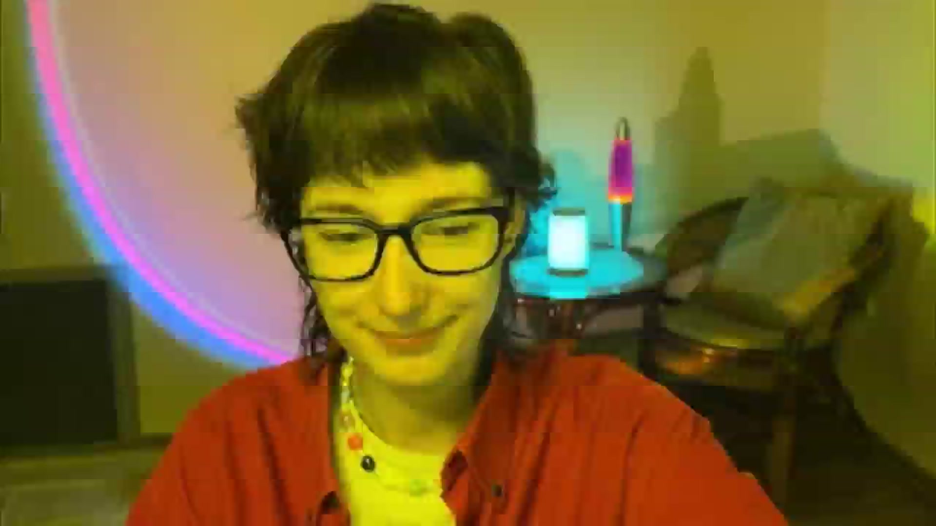 Gallery image thumbnail from LoooneyTunes's myfreecams stream on, 06/25/2025, 10:33 image 2 of 20