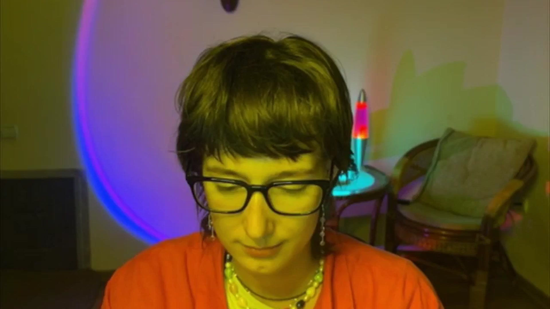 Gallery image thumbnail from LoooneyTunes's myfreecams stream on, 06/25/2025, 21:00 image 14 of 20