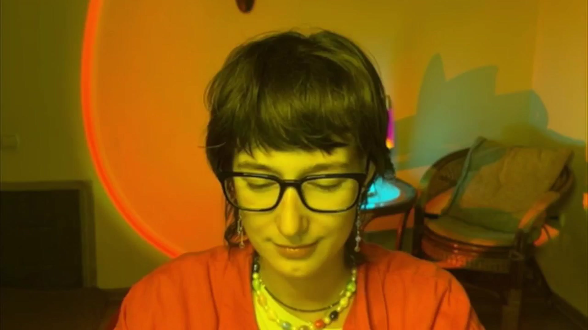 Gallery image thumbnail from LoooneyTunes's myfreecams stream on, 06/25/2025, 21:00 image 16 of 20