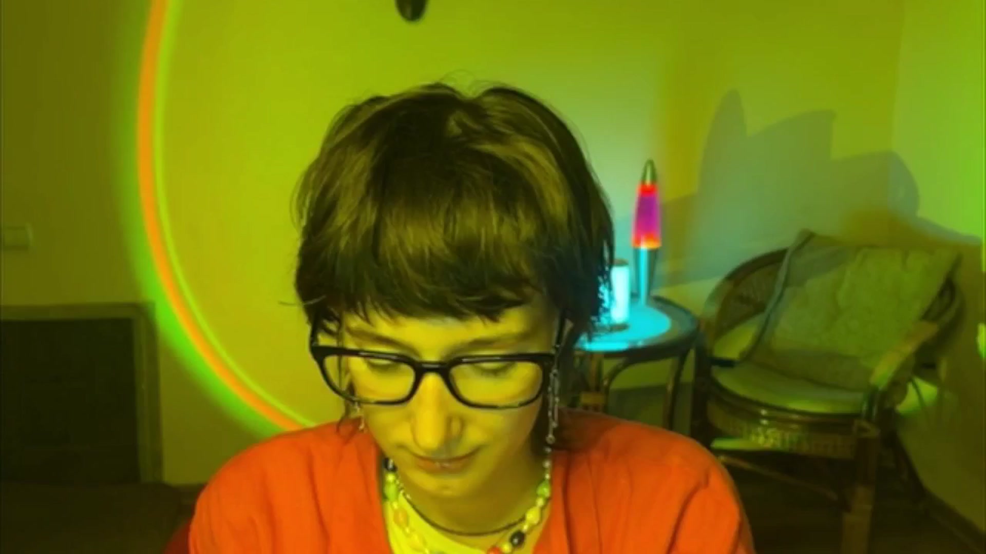 Gallery image thumbnail from LoooneyTunes's myfreecams stream on, 06/25/2025, 21:00 image 11 of 20