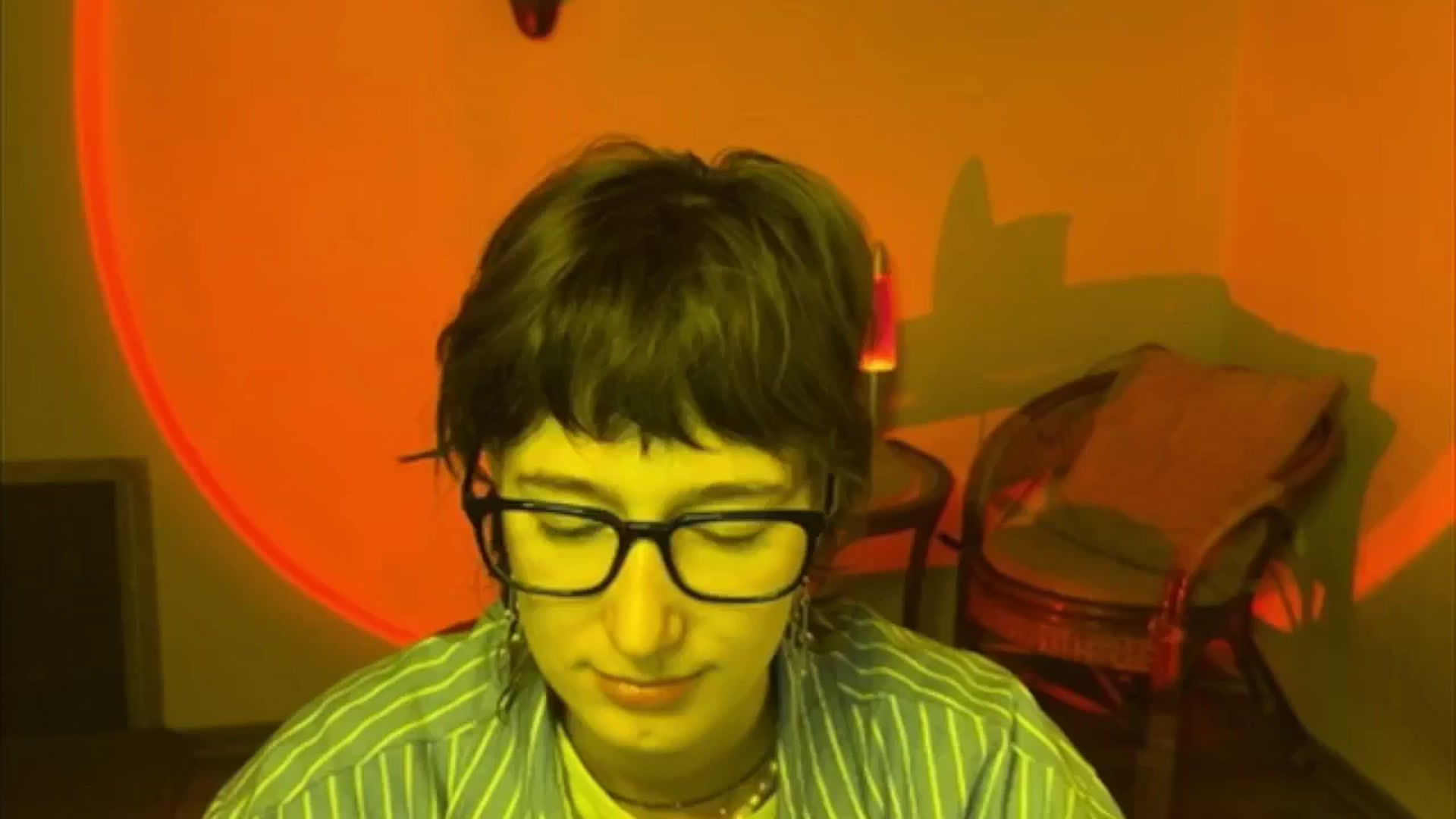 Gallery image thumbnail from LoooneyTunes's myfreecams stream on, 06/26/2025, 15:41 image 9 of 20