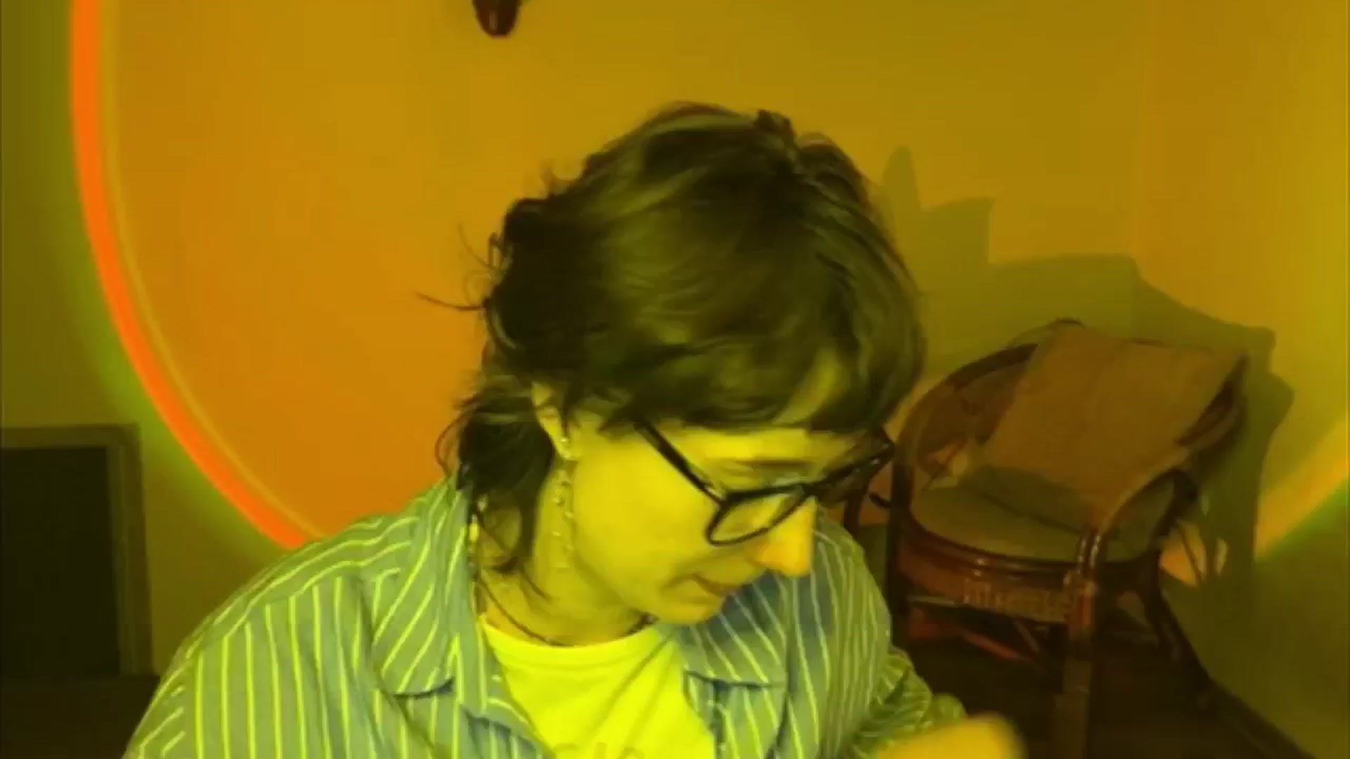 Gallery image thumbnail from LoooneyTunes's myfreecams stream on, 06/26/2025, 15:41 image 7 of 20